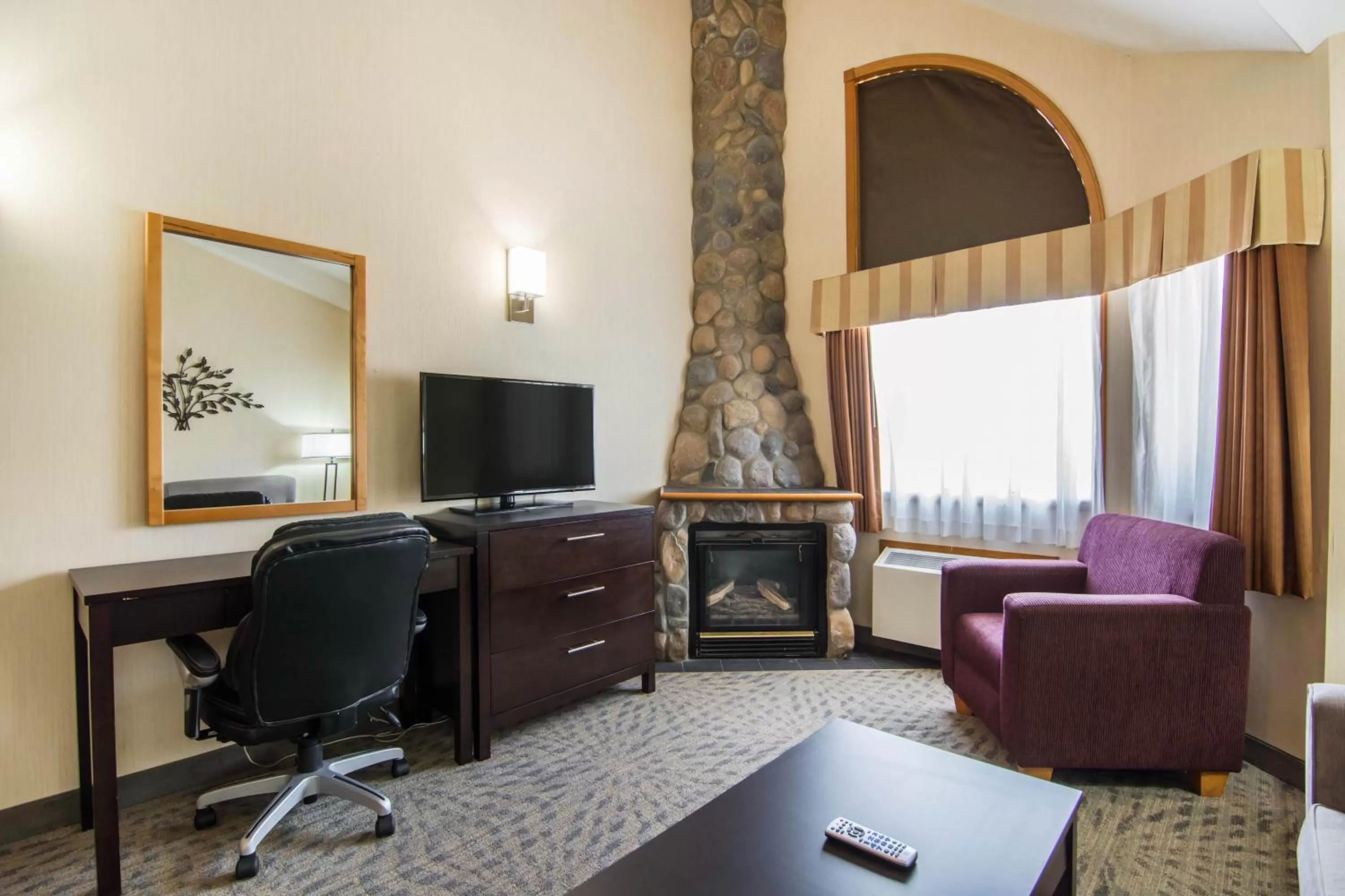 Living room in Chateau Canmore