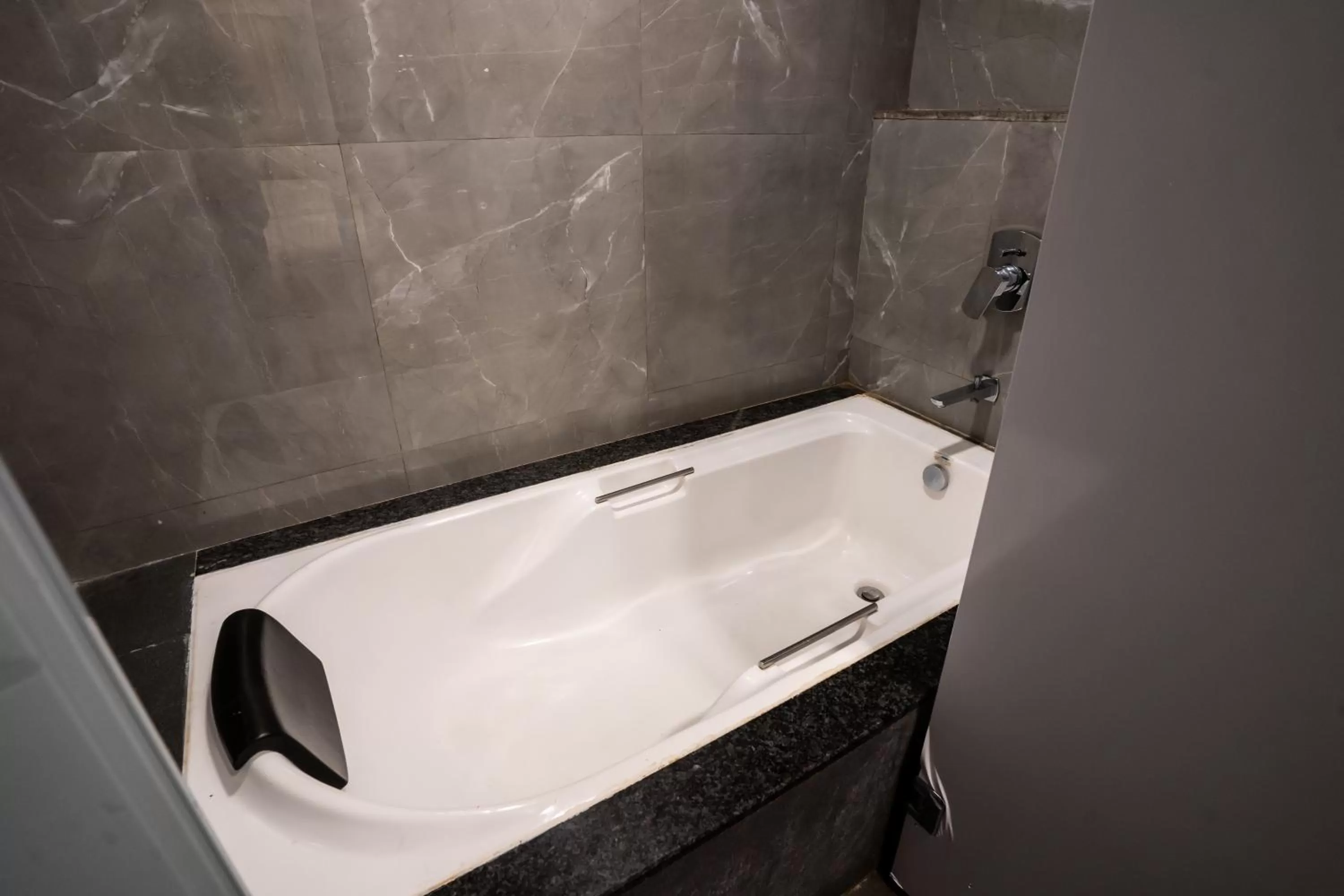 Bath in Jivanta Mahabaleshwar