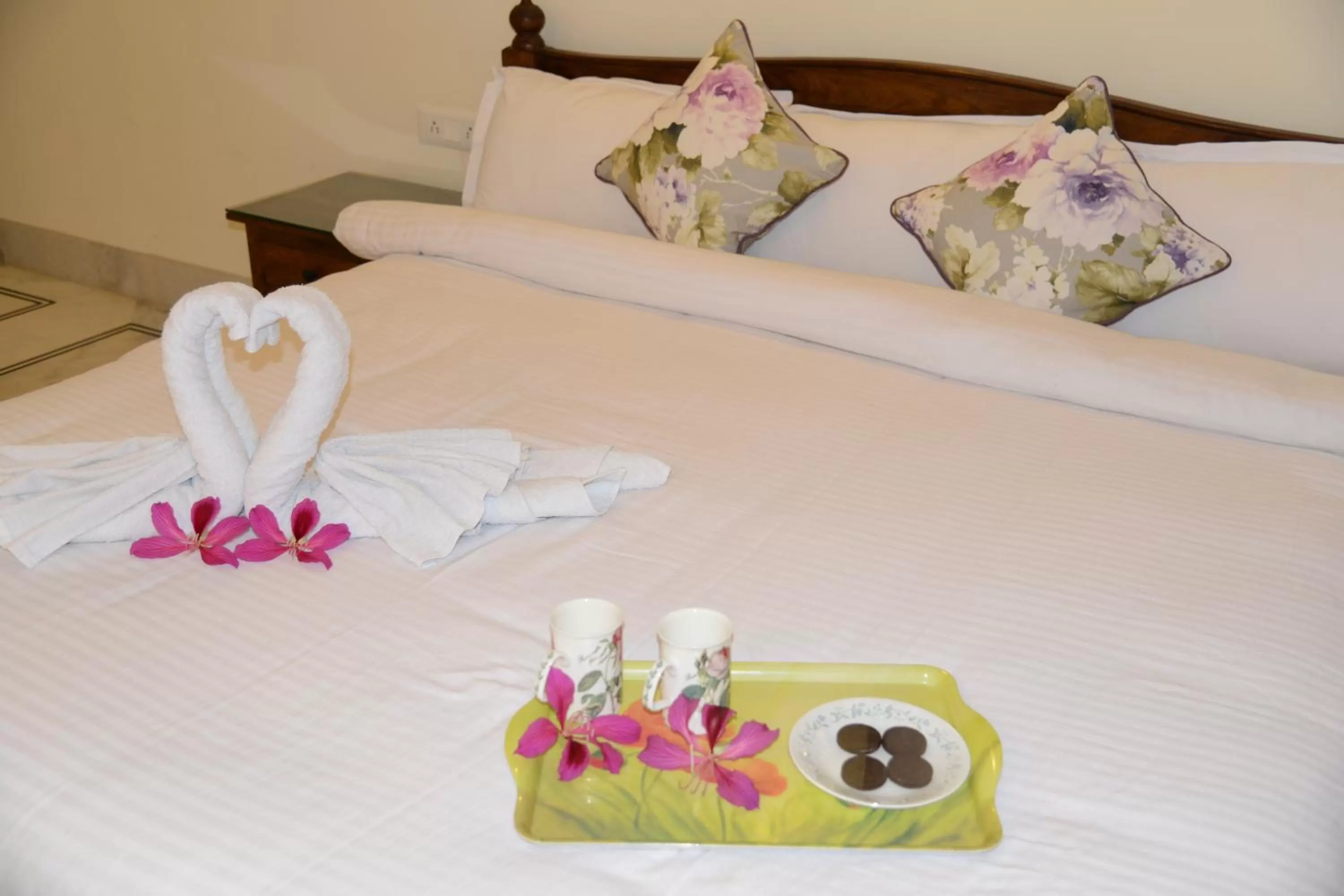 Bed in Hotel Jaswant Bhawan