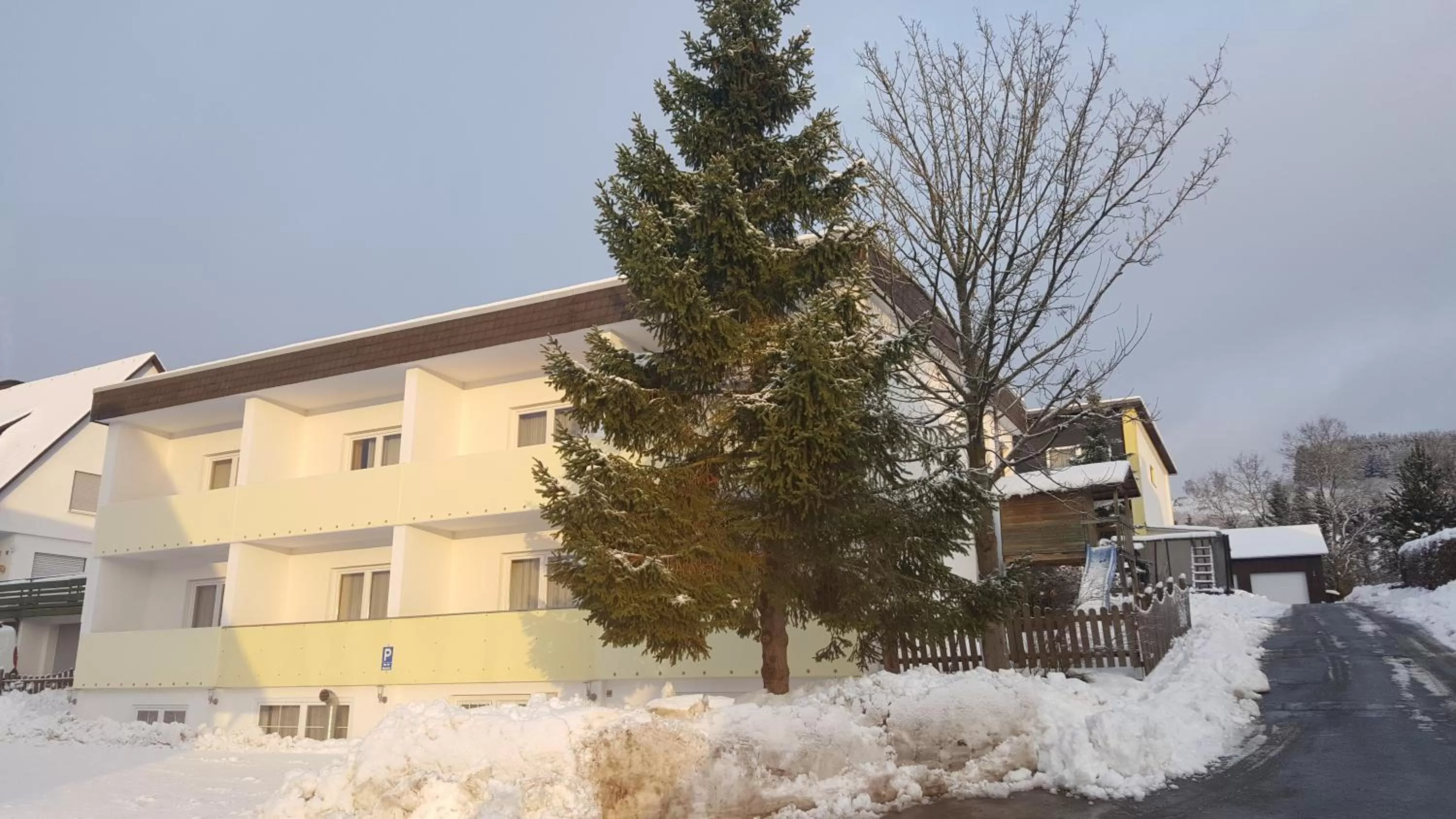 Berghotel Natura Bed & Breakfast