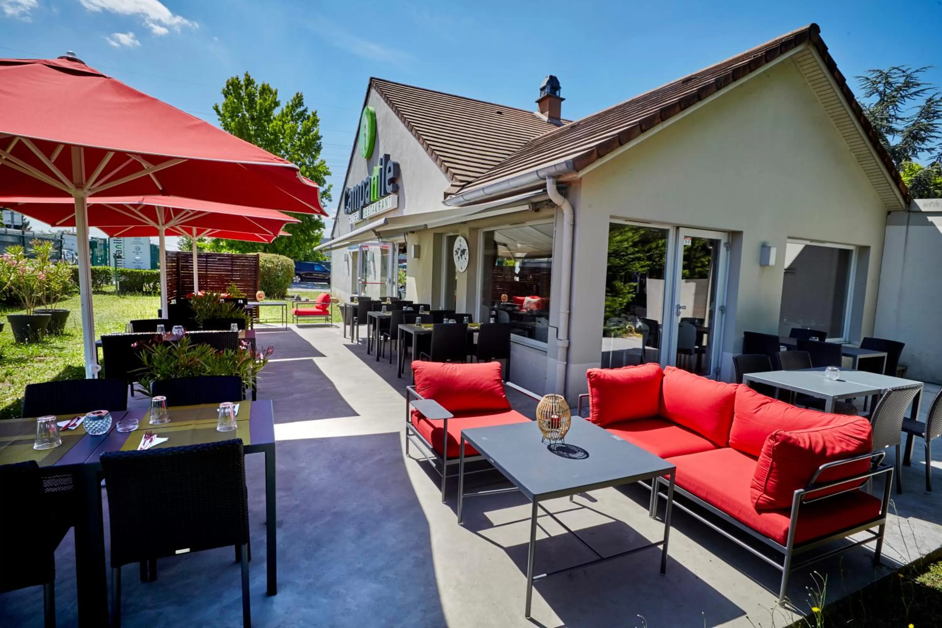 Restaurant/places to eat in Campanile Evry Ouest - Corbeil Essonnes