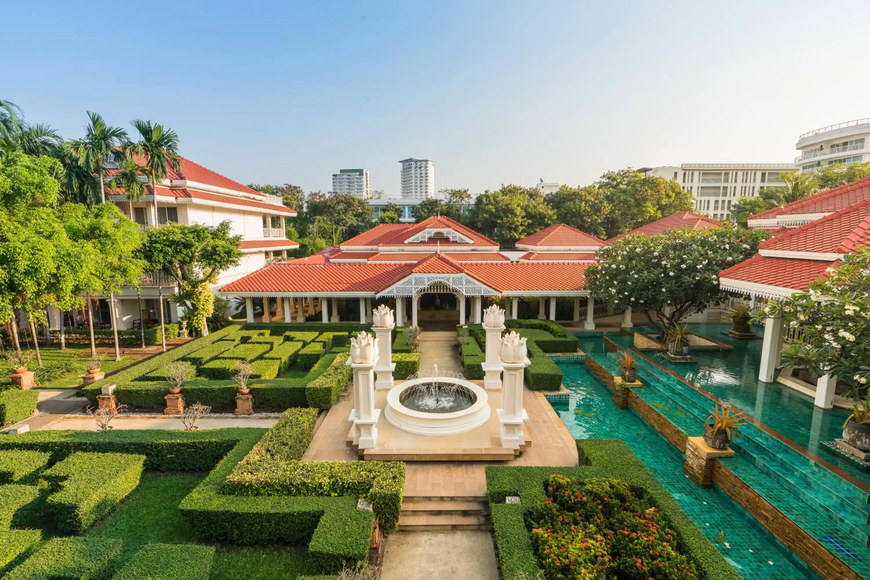 Garden in Wora Bura Hua Hin Resort & Spa