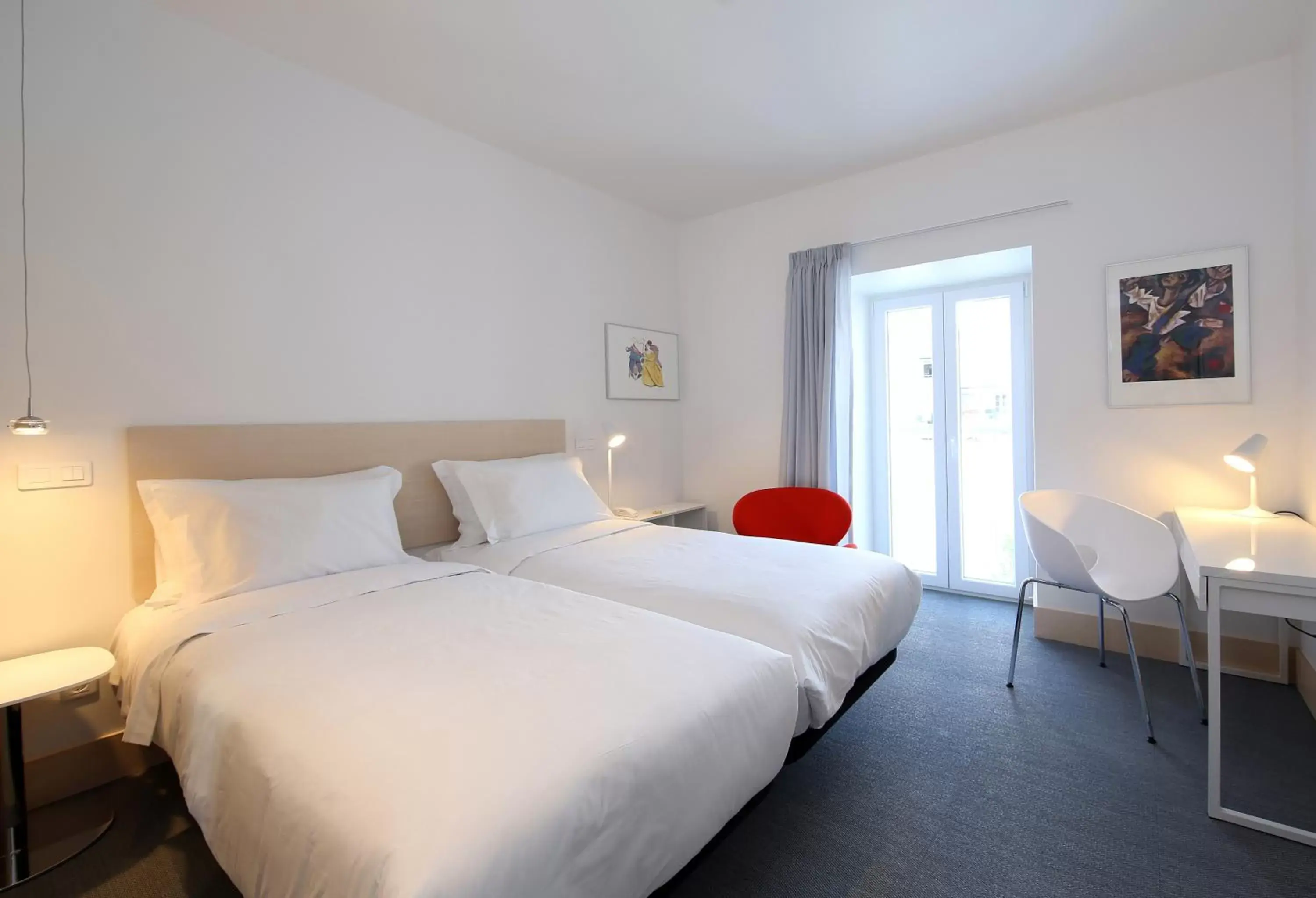 Double or Twin Room - Disability Access in Hotel Convento do Salvador Double or Twin Room - Disability Access in Hotel Convento do Salvador