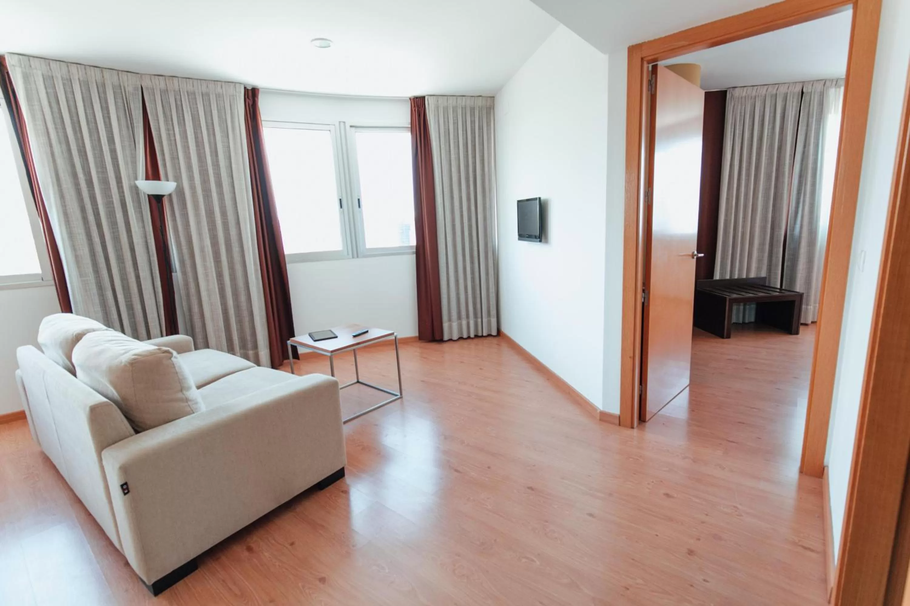 Photo of the whole room in La Estación