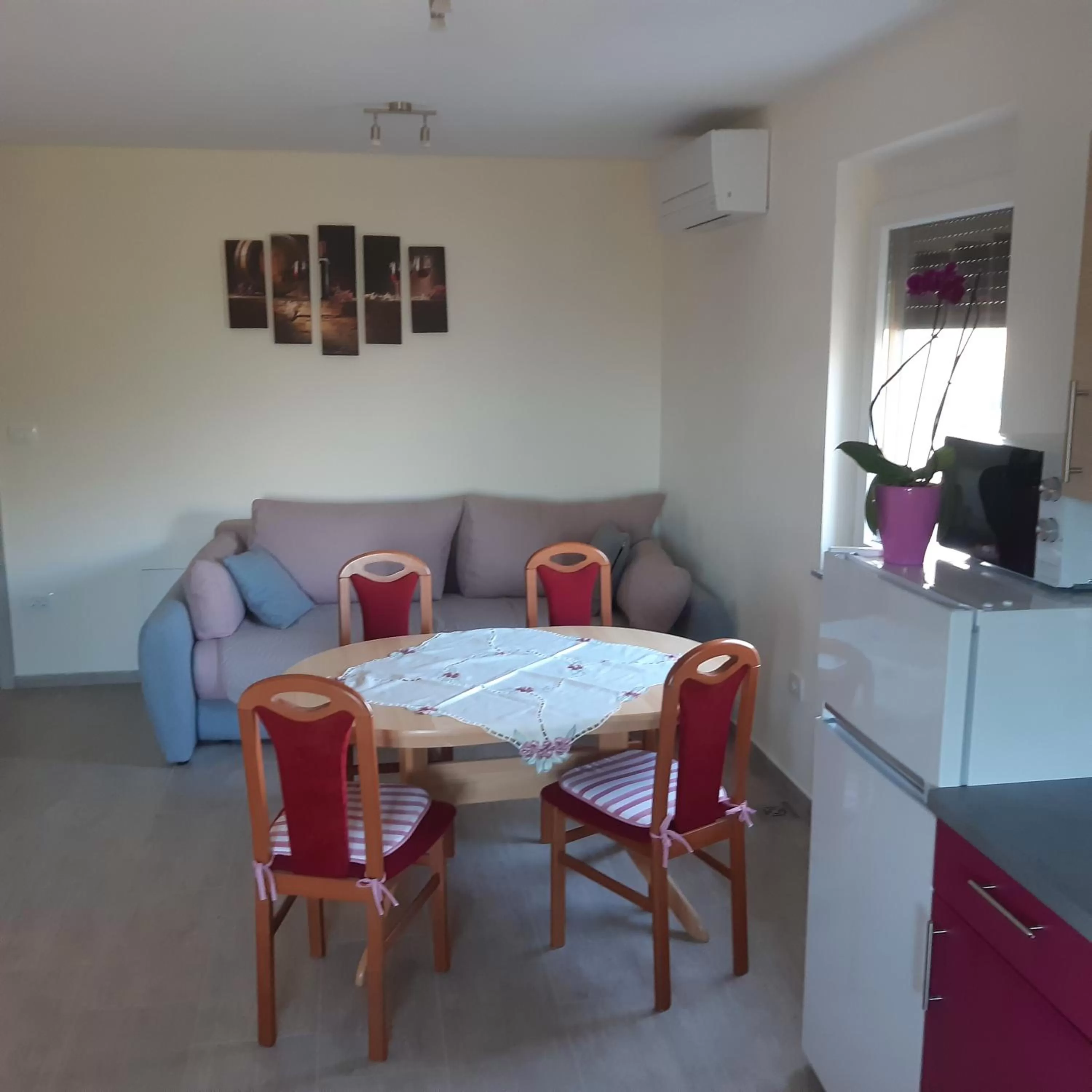 Seating Area in Sobe in apartma Pilih