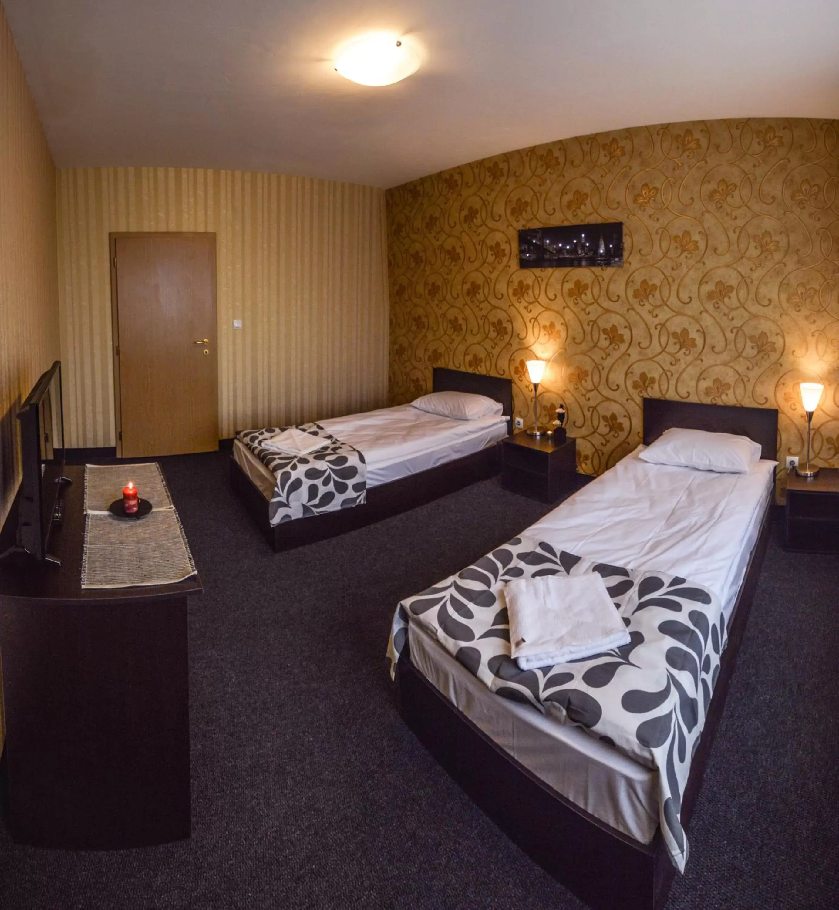 Double or Twin Room with Balcony in Elite Spetema Hotel Double or Twin Room with Balcony in Elite Spetema Hotel