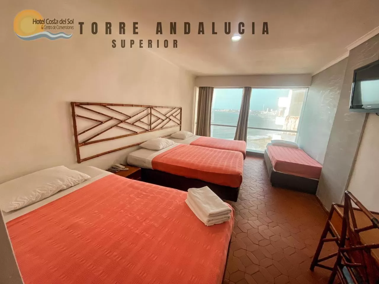 Photo of the whole room, Bed in Hotel Costa del Sol