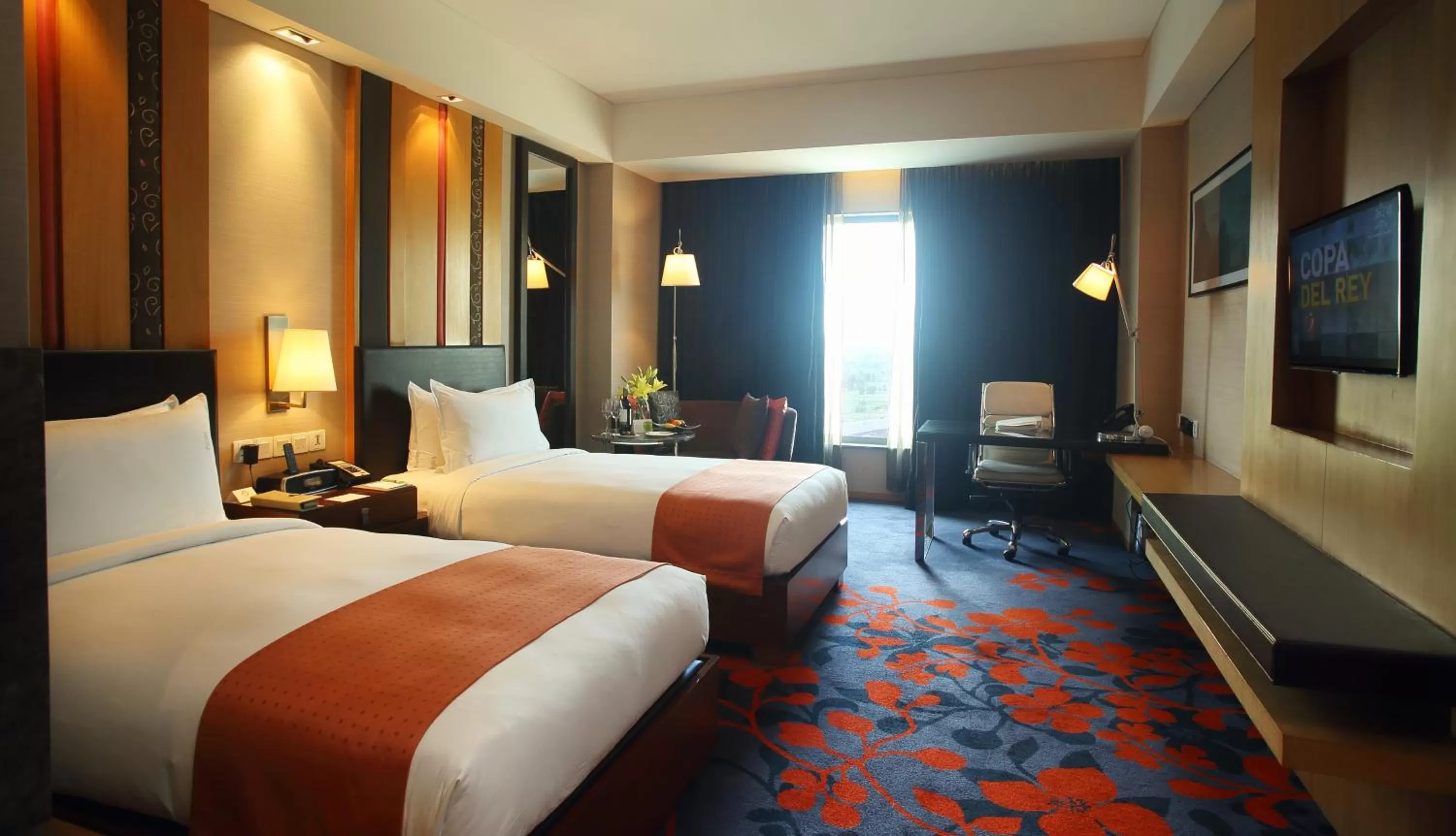 View (from property/room), Bed in Holiday Inn New Delhi Mayur Vihar Noida by IHG