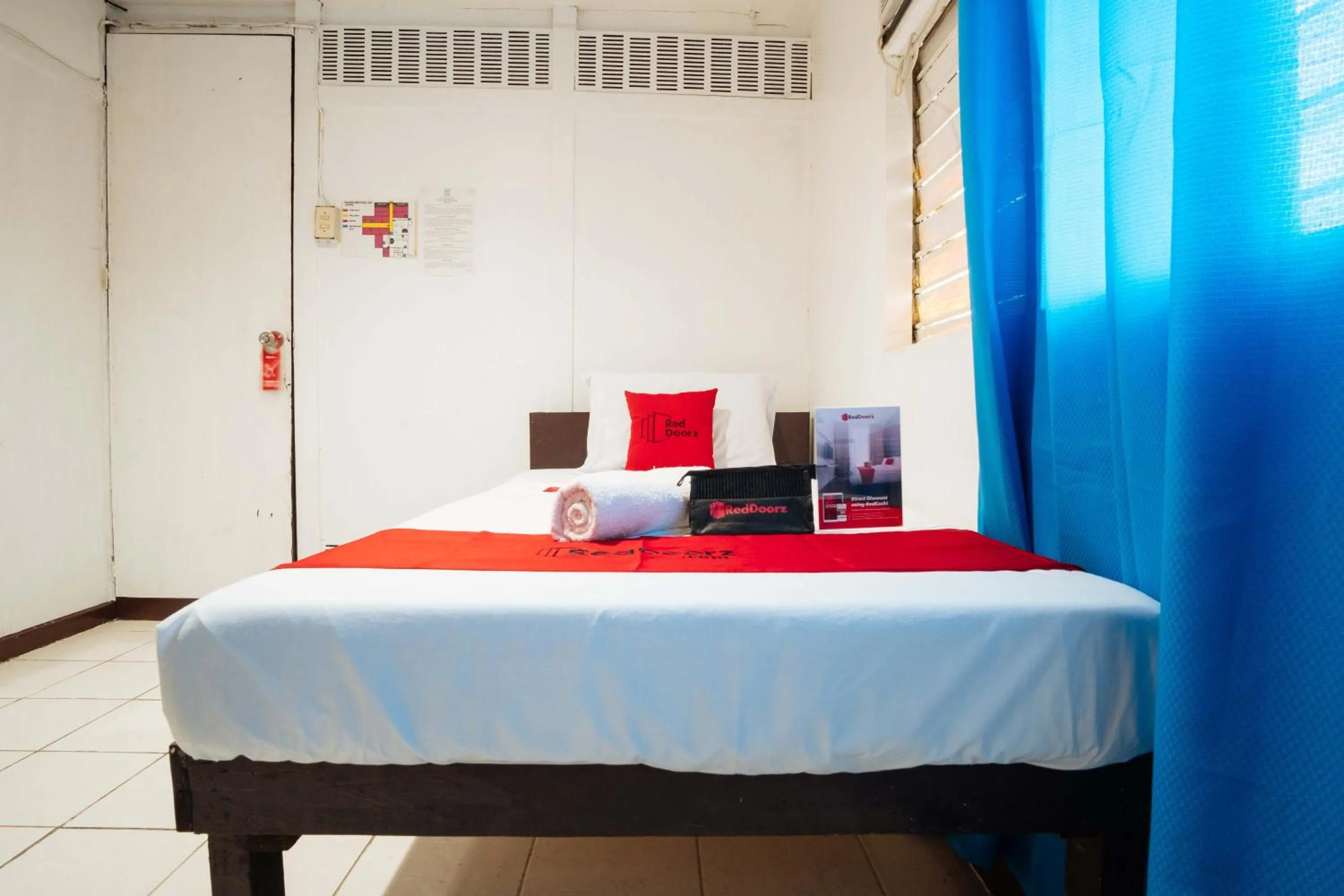 Bedroom in RedDoorz @Downtown Bacolod