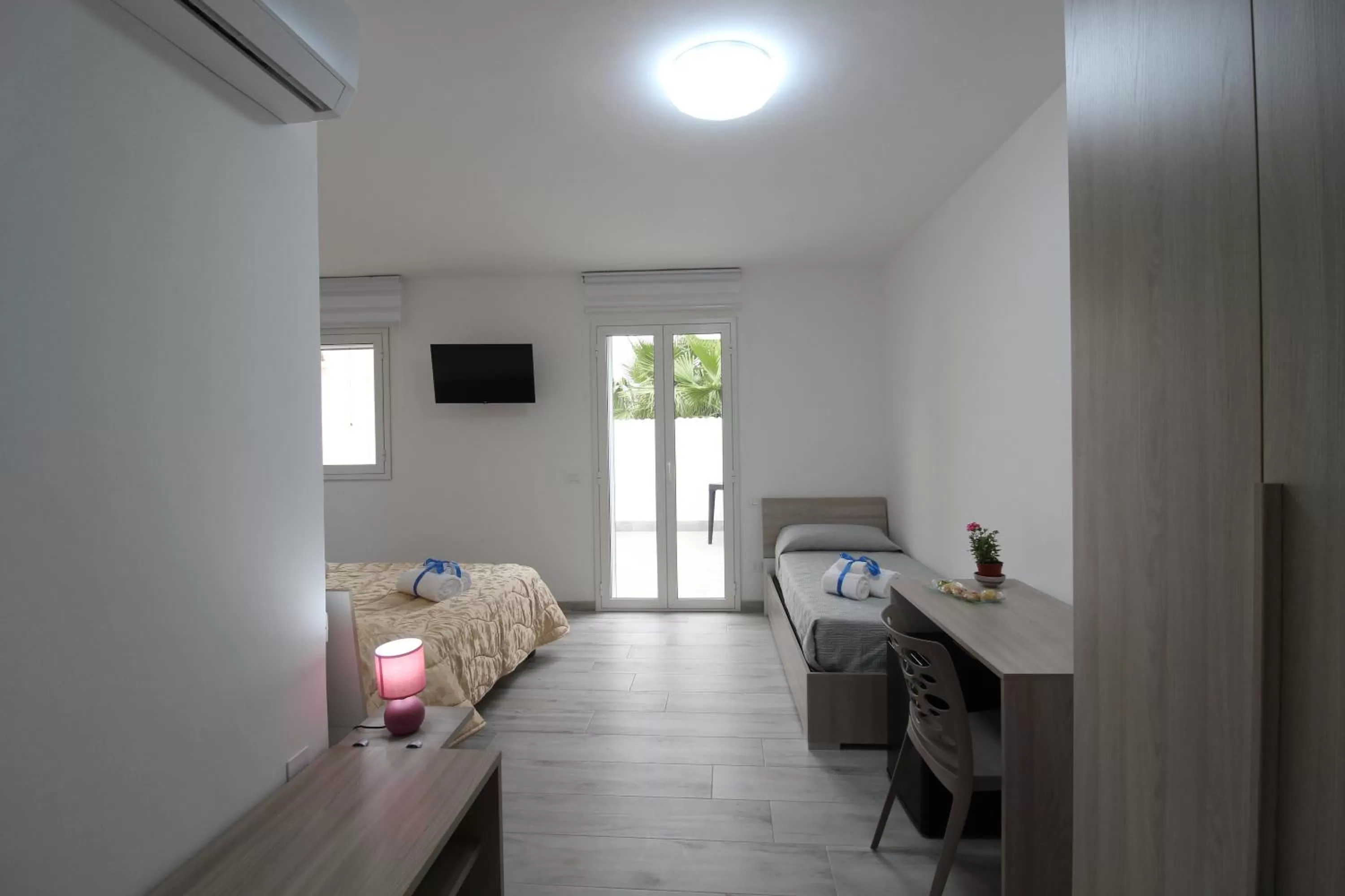 Bed in BED & BREAKFAST VAL di ERICE