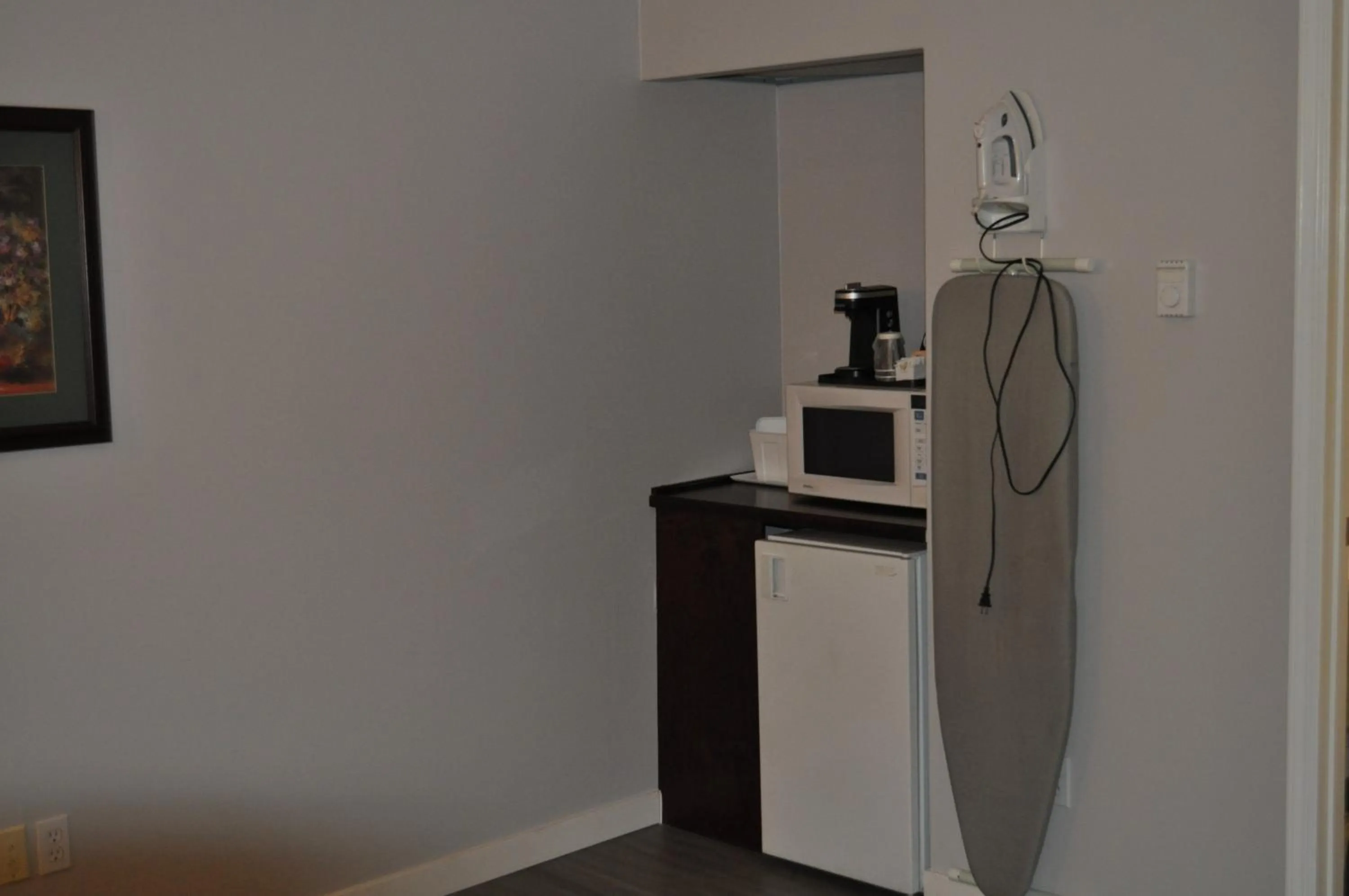 Bedroom in Travelodge by Wyndham Langley