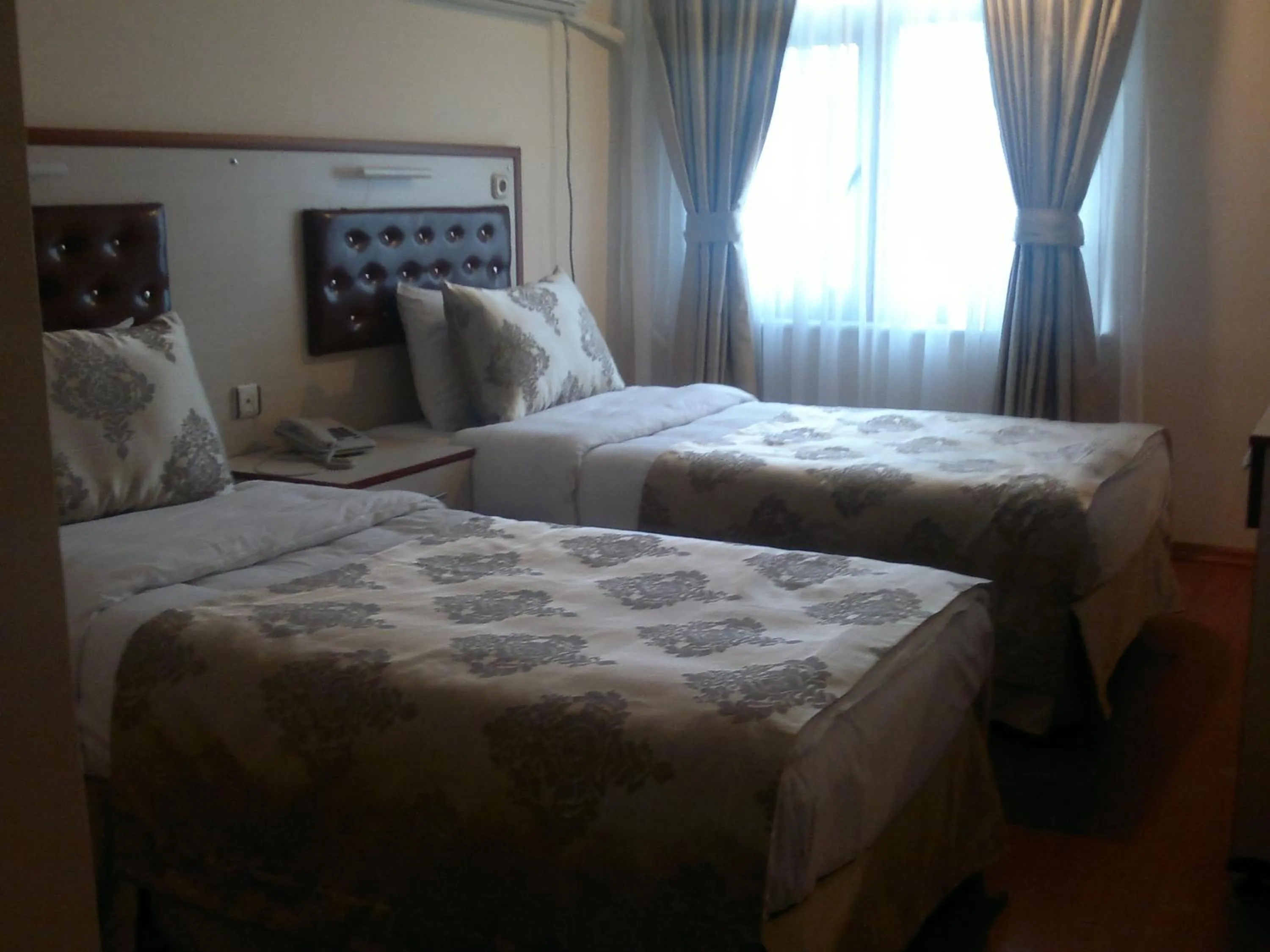 Day, Bed in Tayhan Hotel