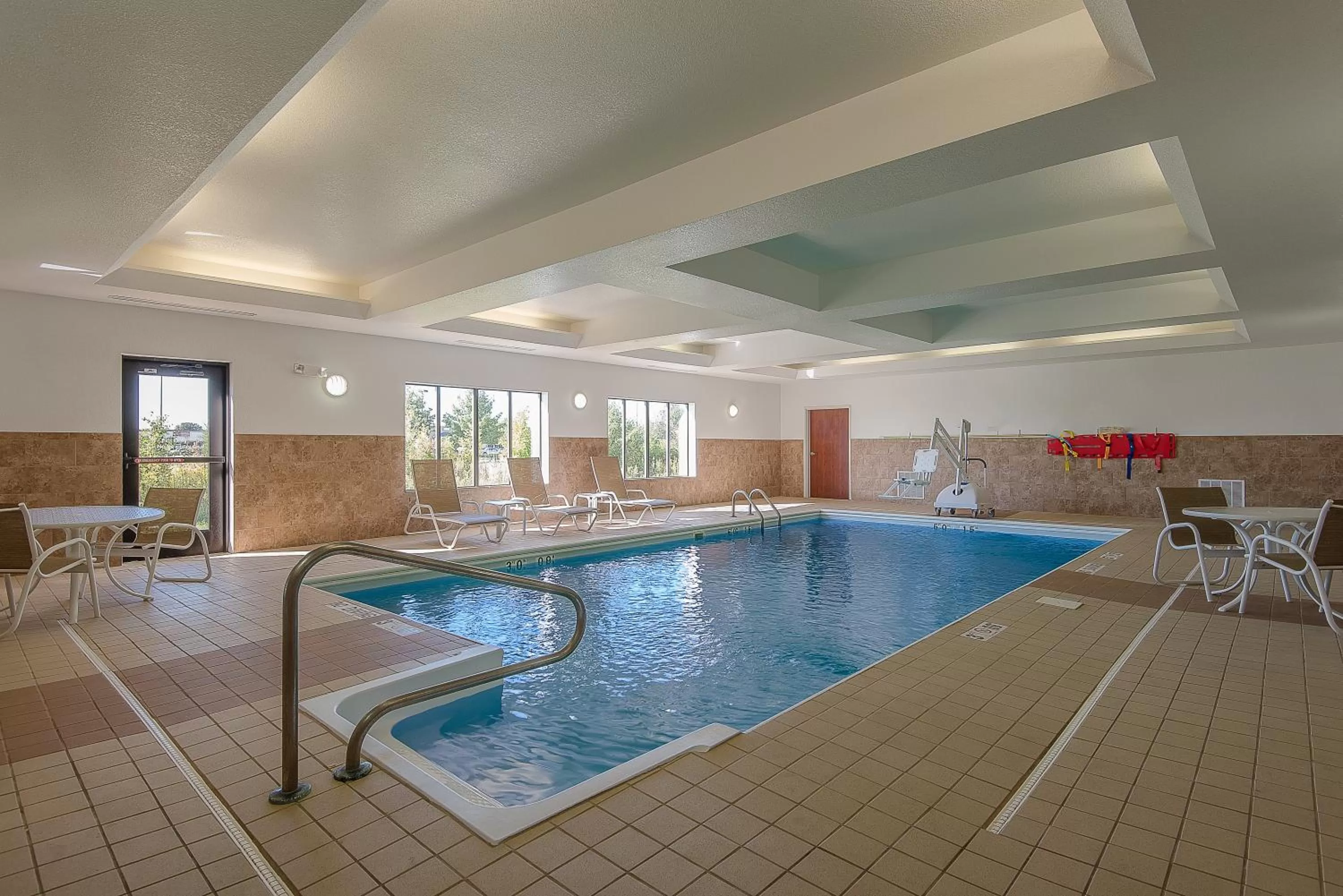 Swimming pool in Holiday Inn Express and Suites Lafayette East by IHG