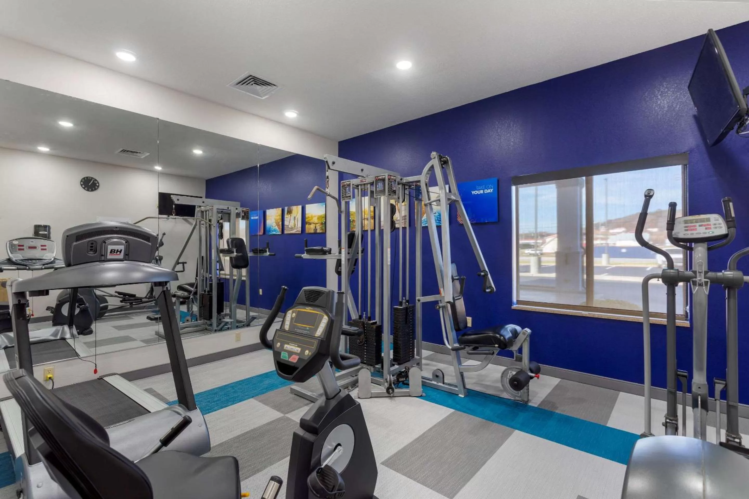 Fitness centre/facilities in Comfort Inn & Suites Cave City