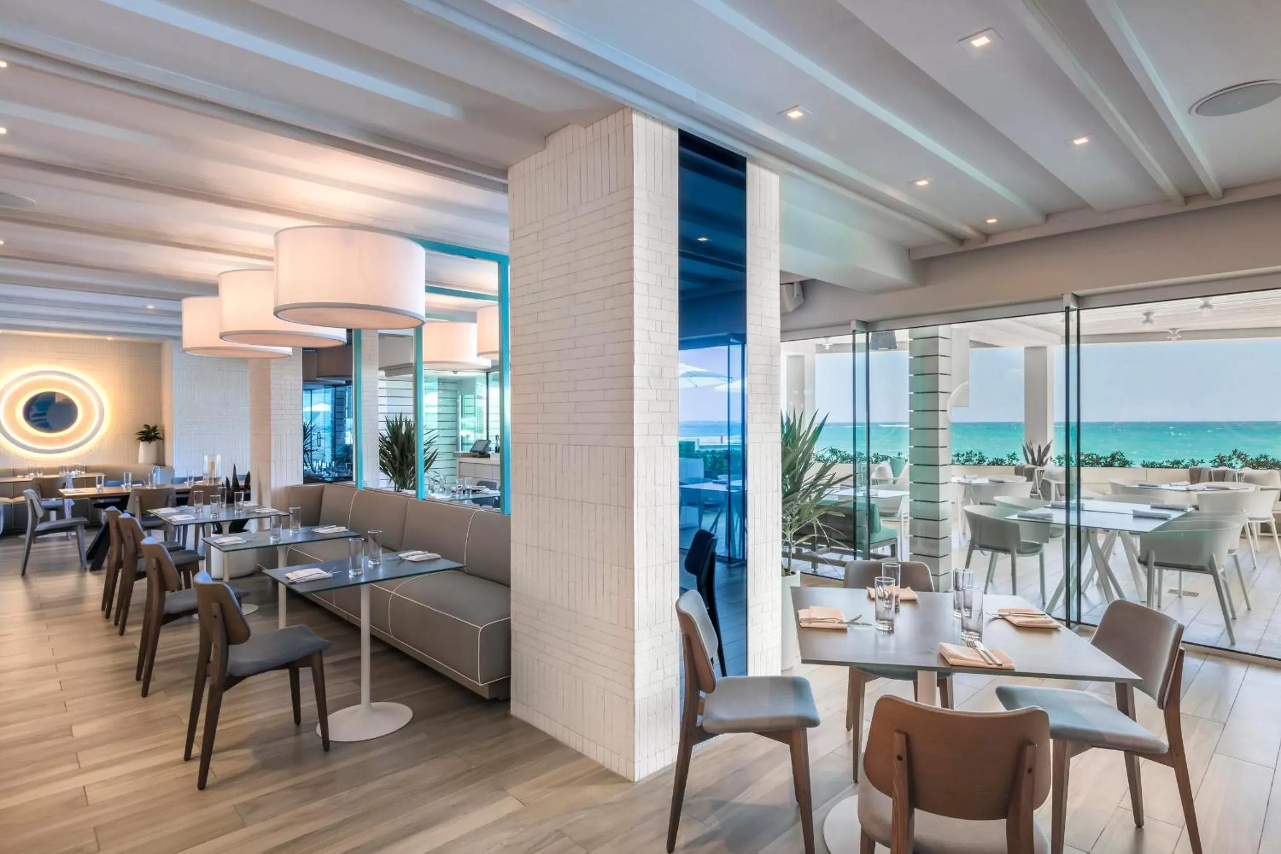 Dining area in Condado Ocean Club - Adults Only