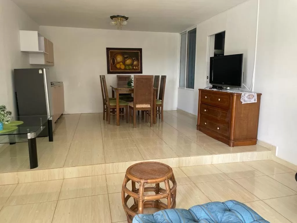 TV/Entertainment Center in Paradise Lake Finca Hotel