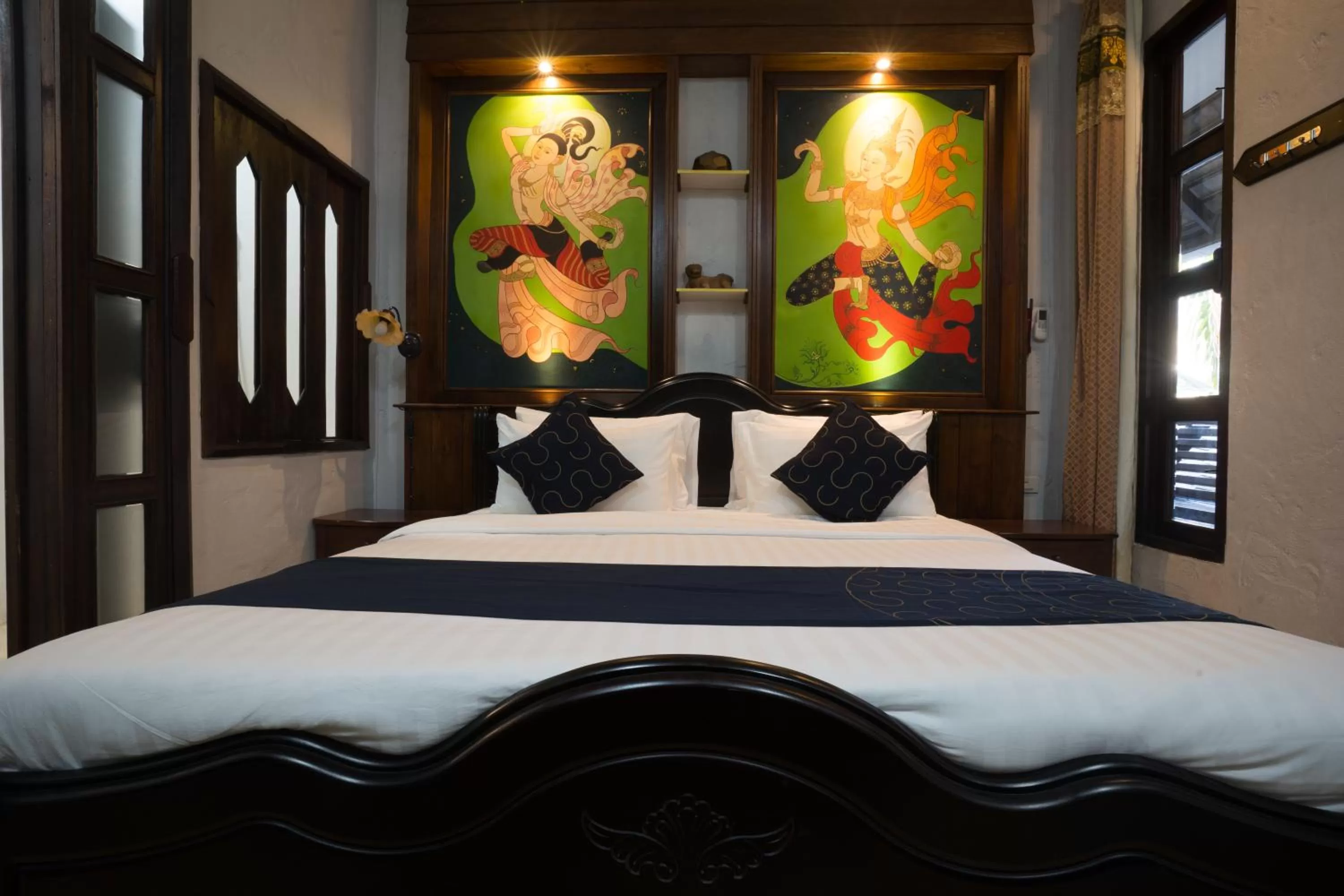 Bed in Cheva Gallery Boutique Hotel