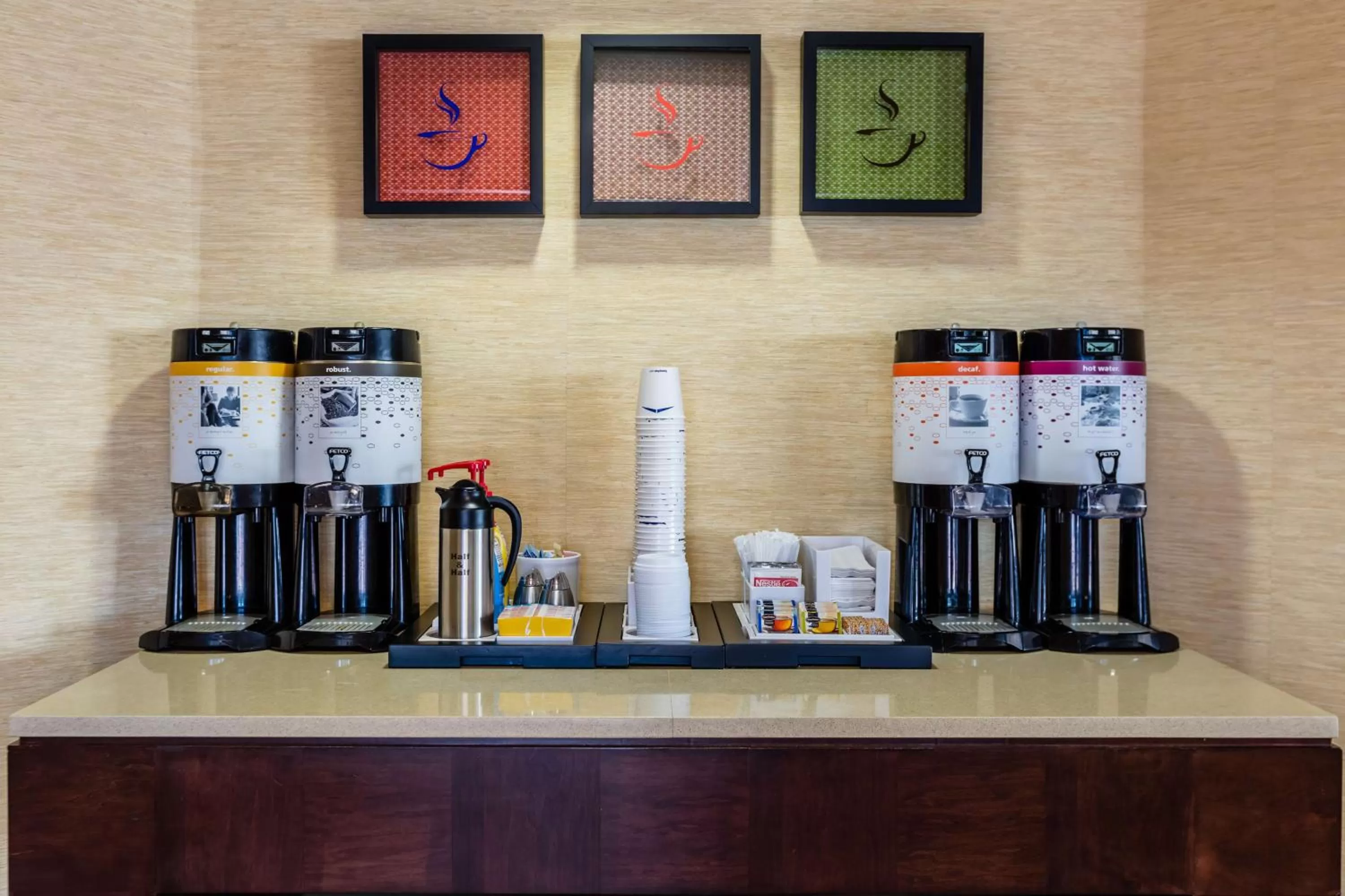 Dining area in Hampton Inn St Charles St Peters