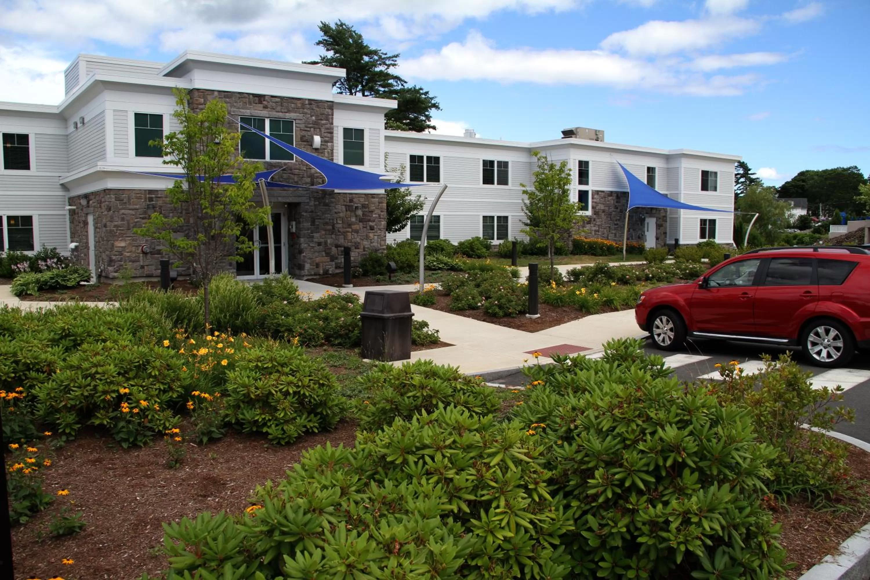 Facade/entrance in Atlantic Oceanside Hotel & Conference Center