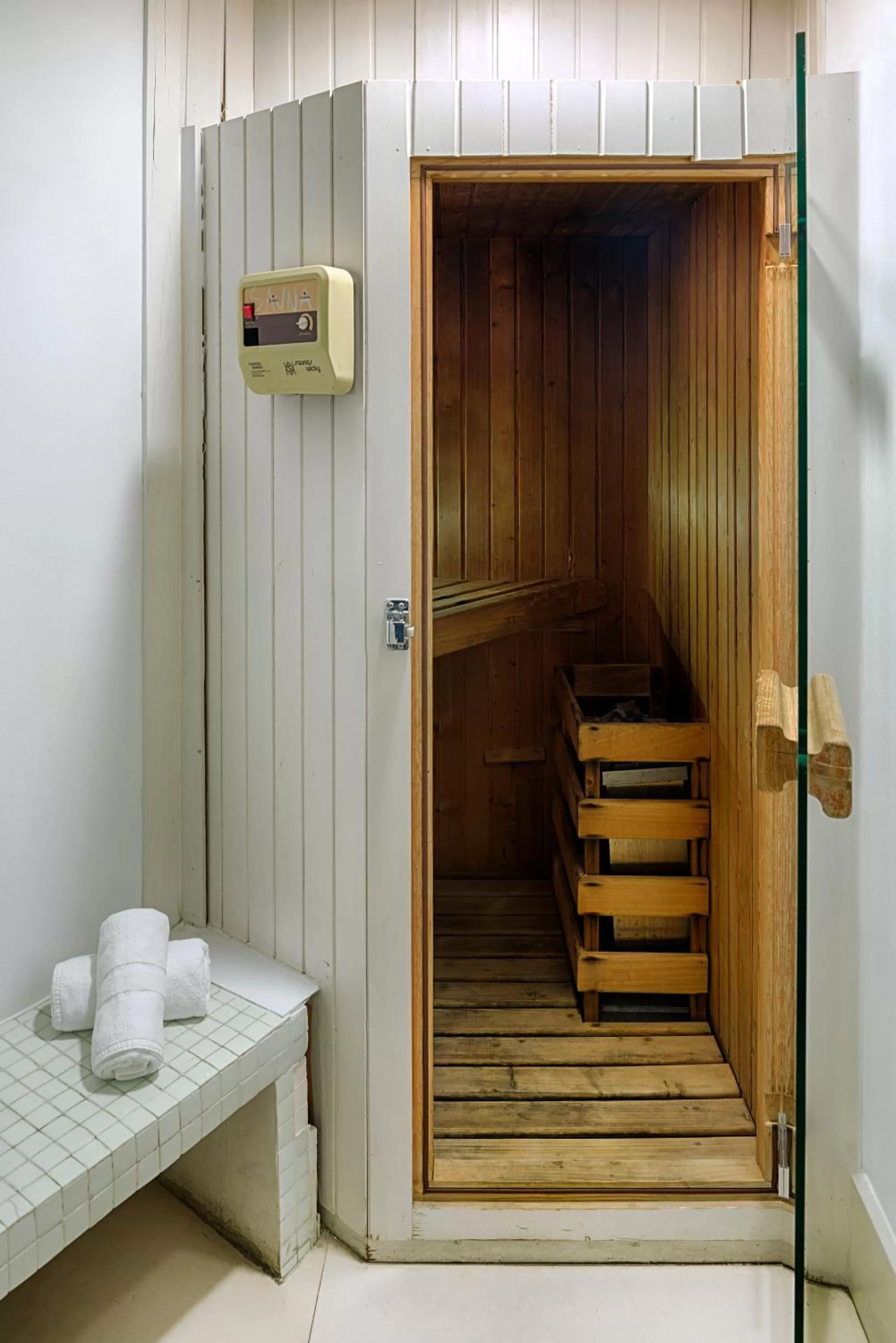 Sauna in Sea You Hotel Port Valencia