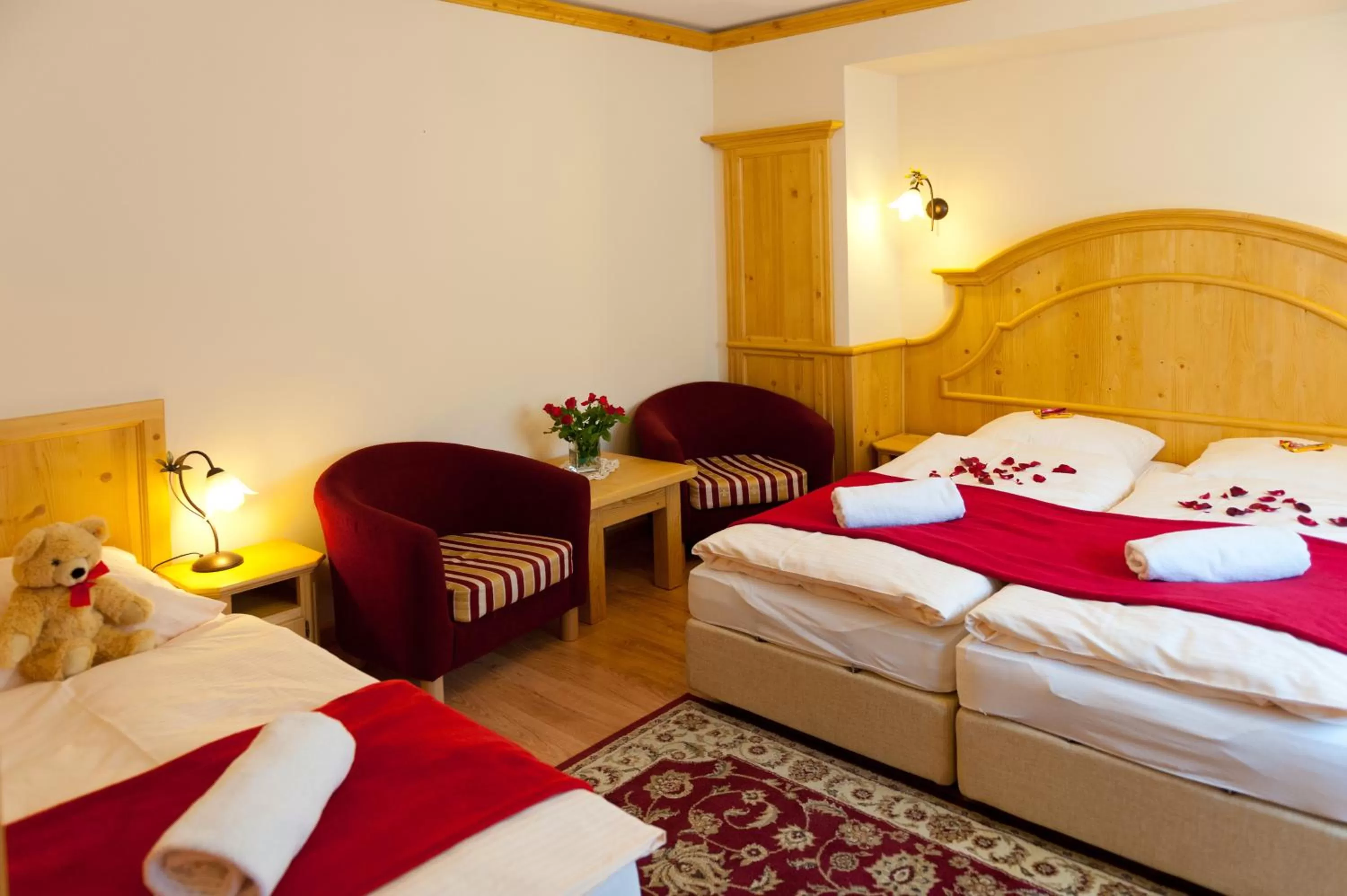 Photo of the whole room, Room Photo in Karina