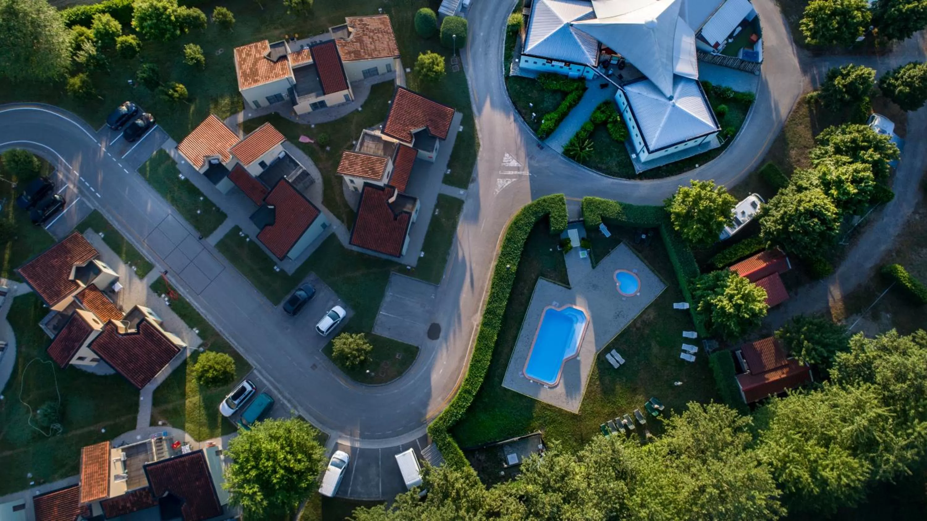 Bird's eye view in Albavillage Rooms & Camping
