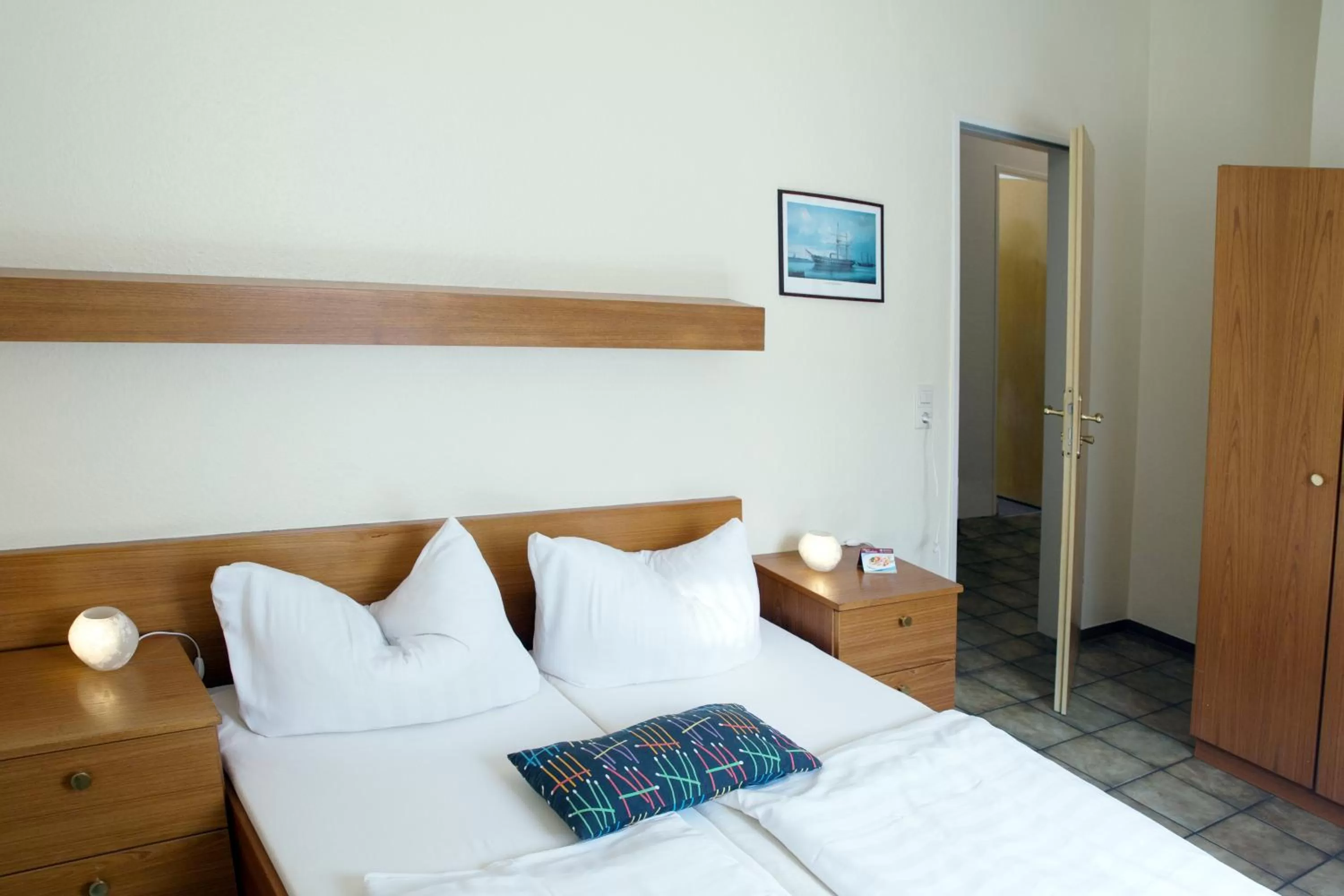 Bed in Hotel & Apartment Am Theaterplatz