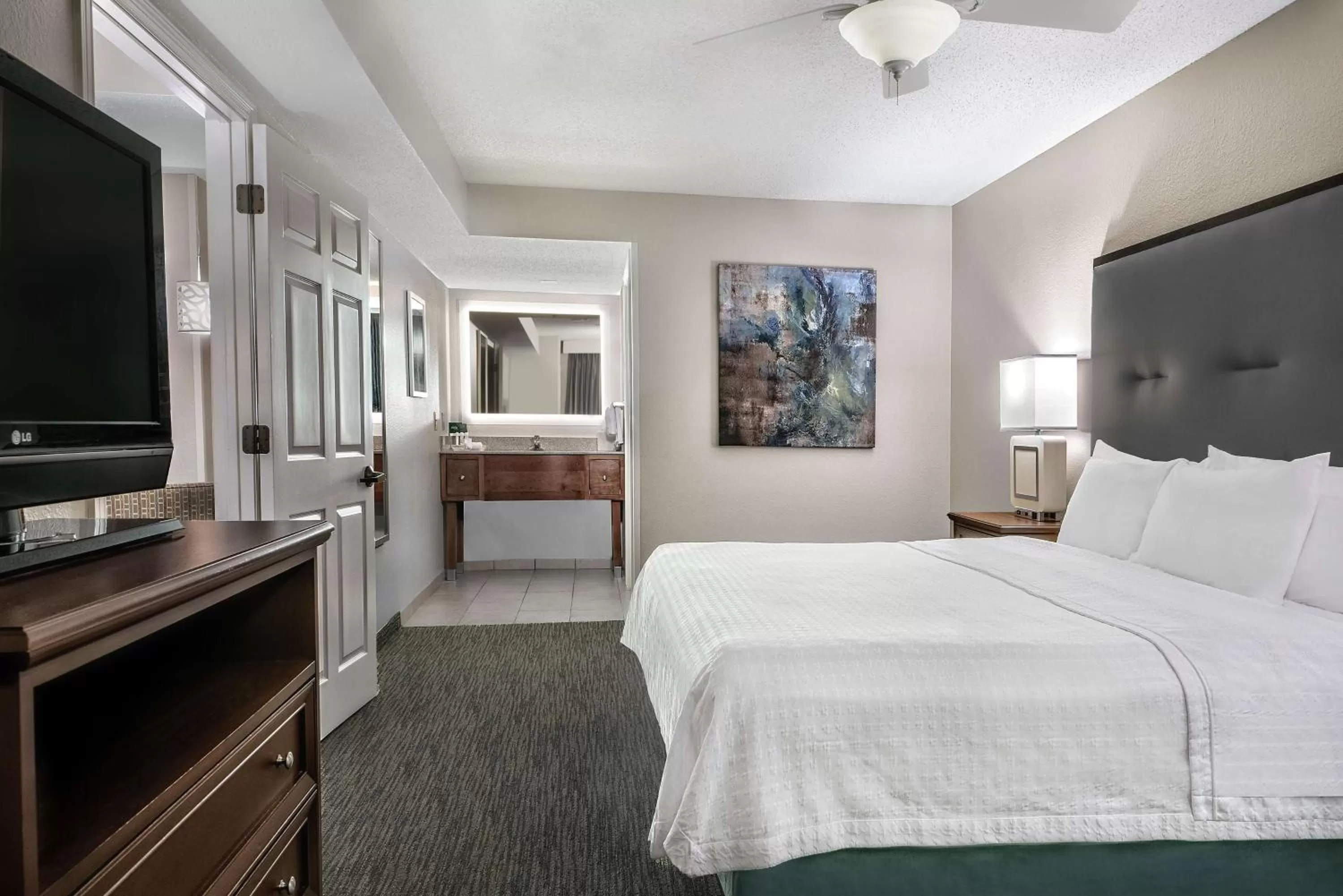 Bed in Homewood Suites by Hilton Houston-Clear Lake