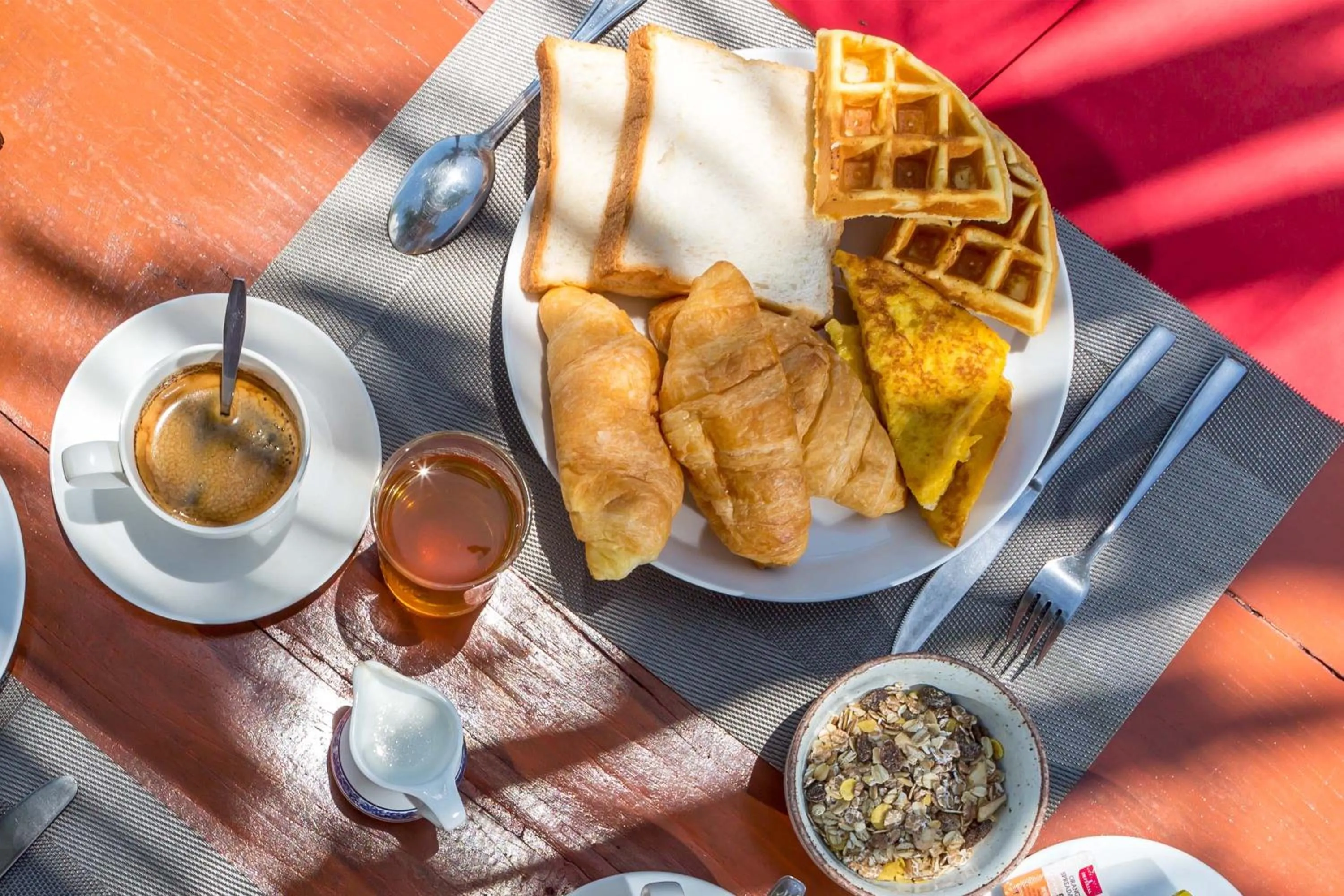 Continental breakfast in Crystal Bay Beach Resort