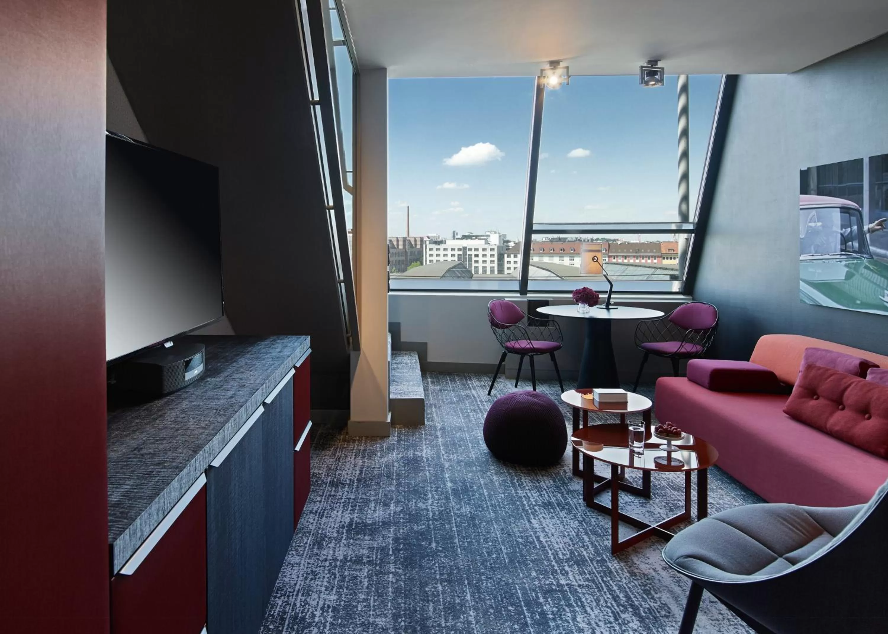 Seating area in Sofitel Munich Bayerpost