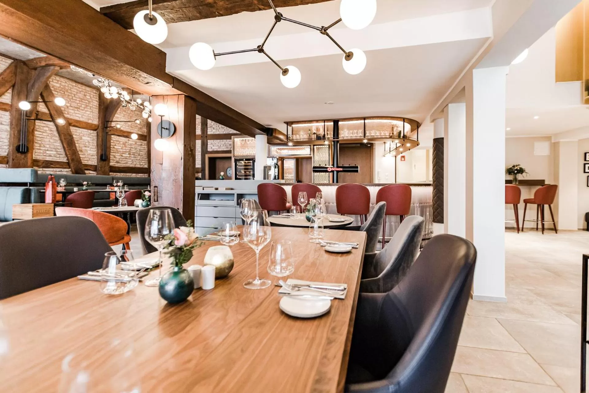 Restaurant/places to eat, Fitness Center/Facilities in Hotel Stadt Kassel