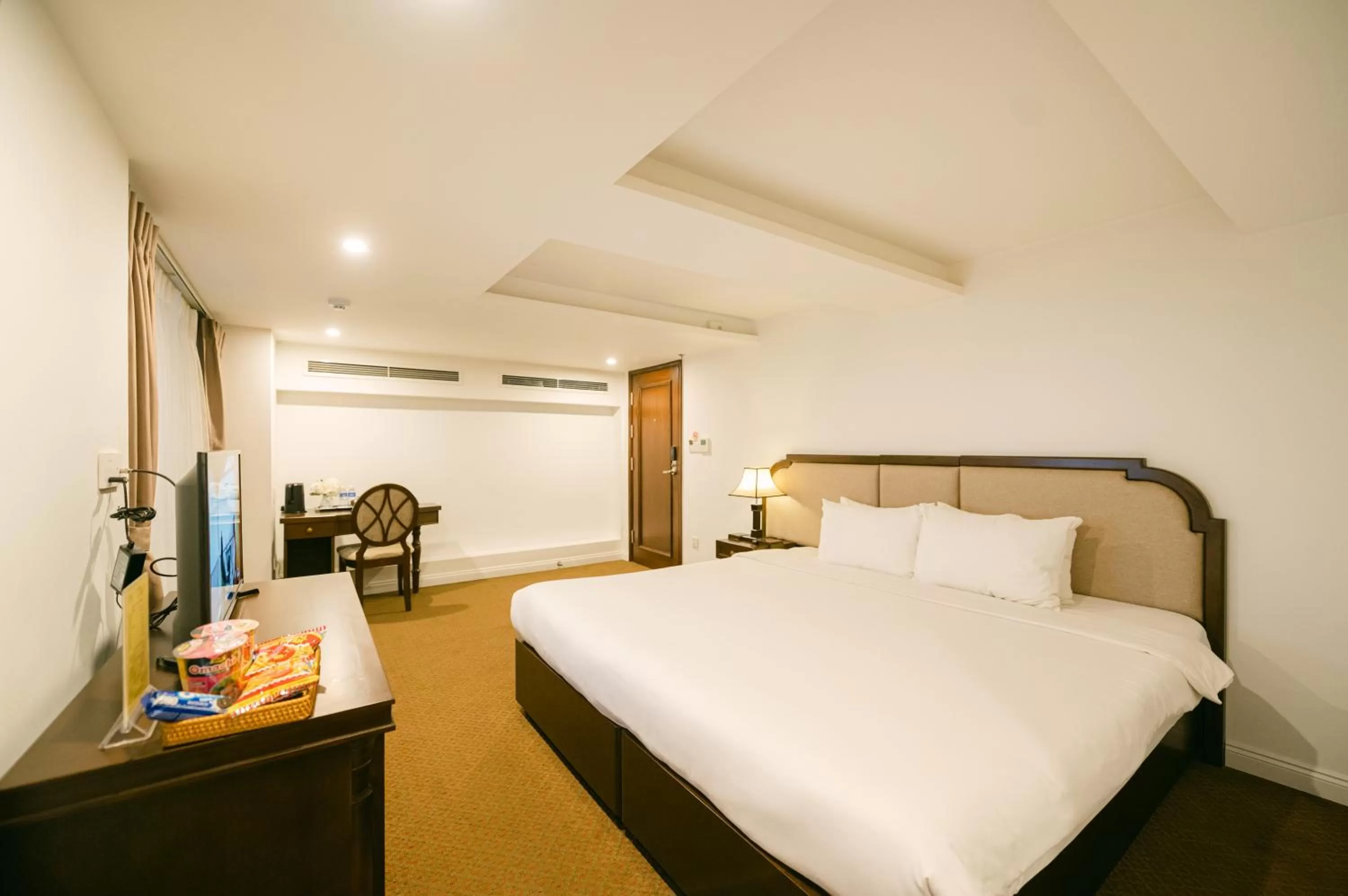 Bed in Marigold Hotel Hanoi