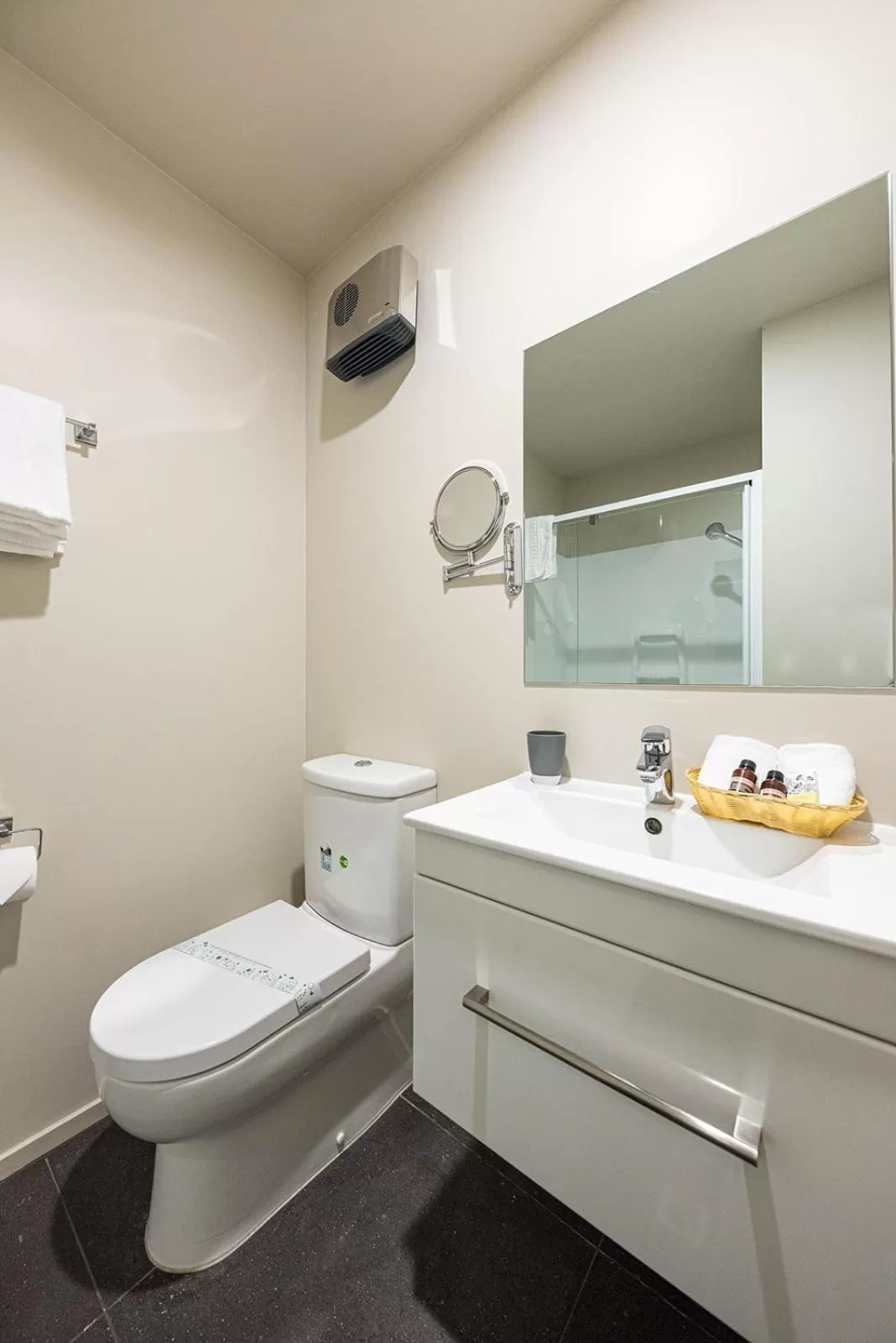 Bathroom in 311 Motel Riccarton