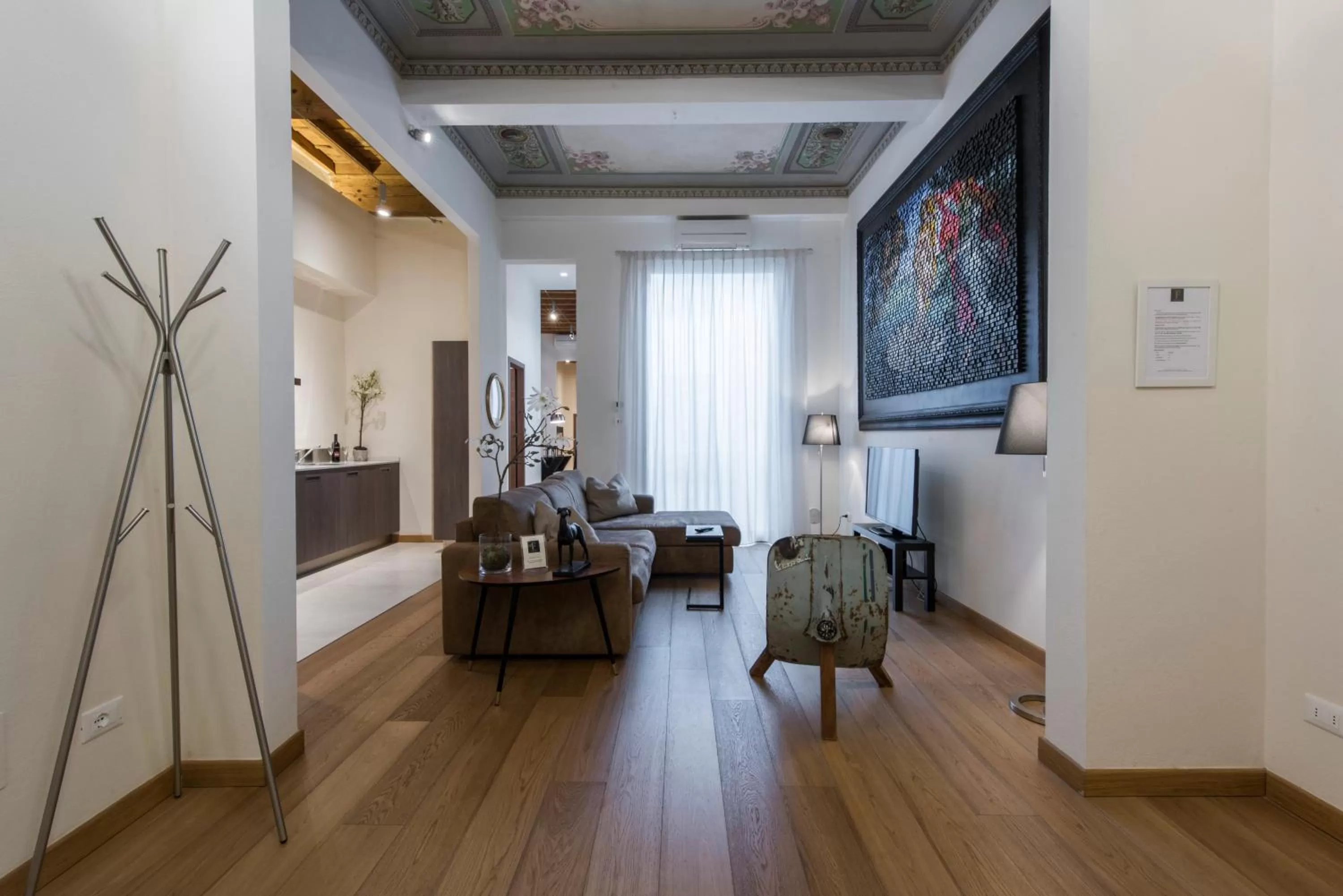 Superior Two-Bedroom Apartment with Balcony in Florence Art Apartments