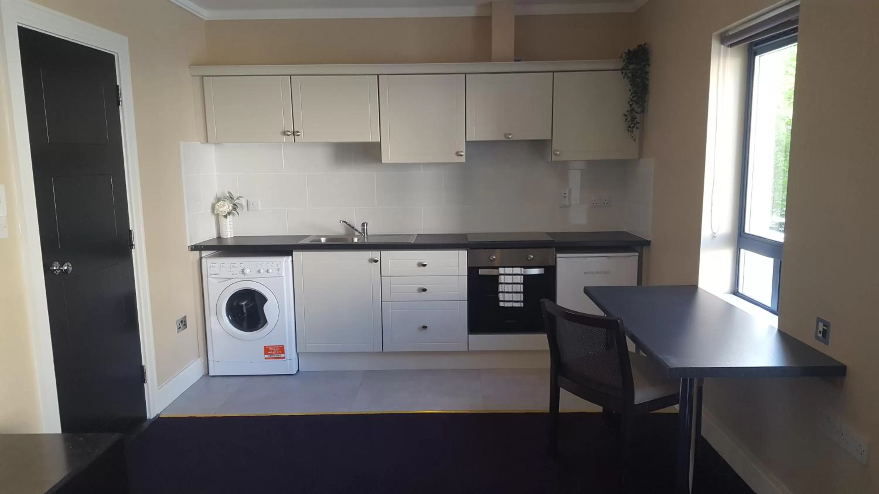 Kitchen or kitchenette in Shamrock Lodge Hotel