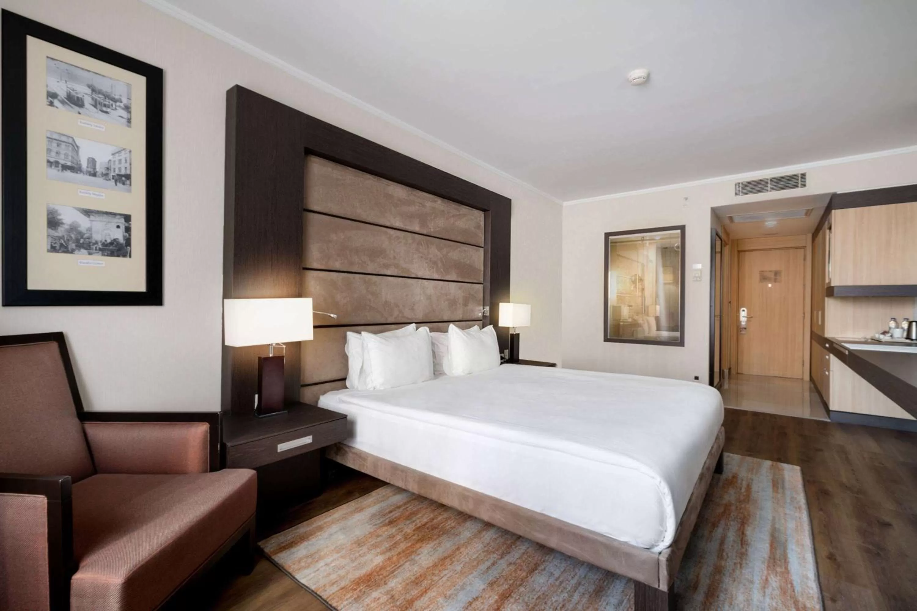 Photo of the whole room, Bed in Ramada Plaza By Wyndham Istanbul City Center