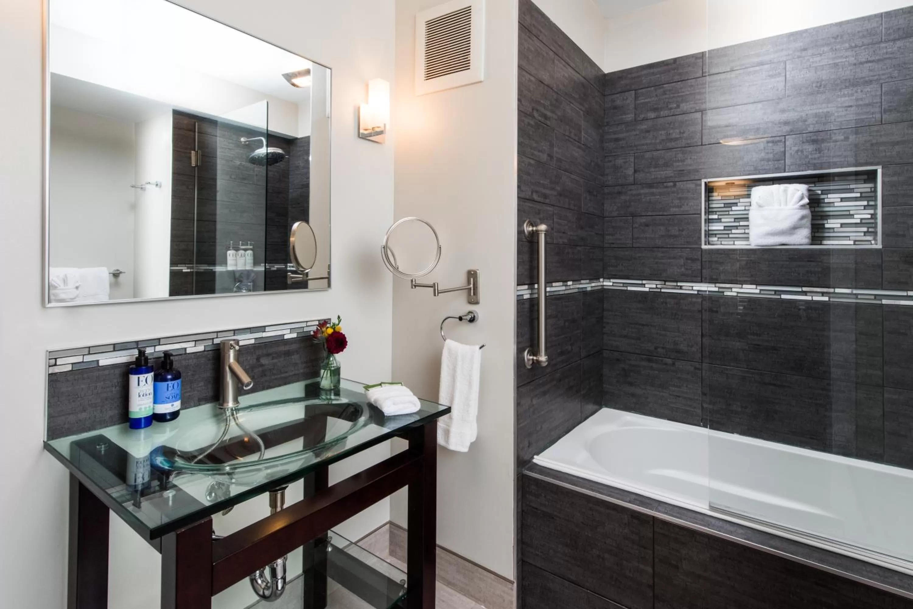 King Room with Balcony in Olea Hotel