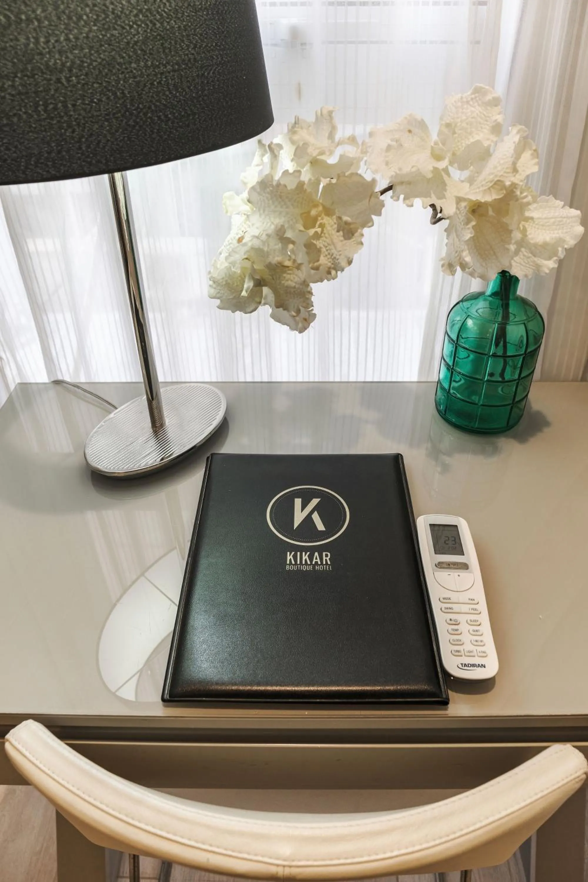 Seating area in Kikar Boutique Hotel