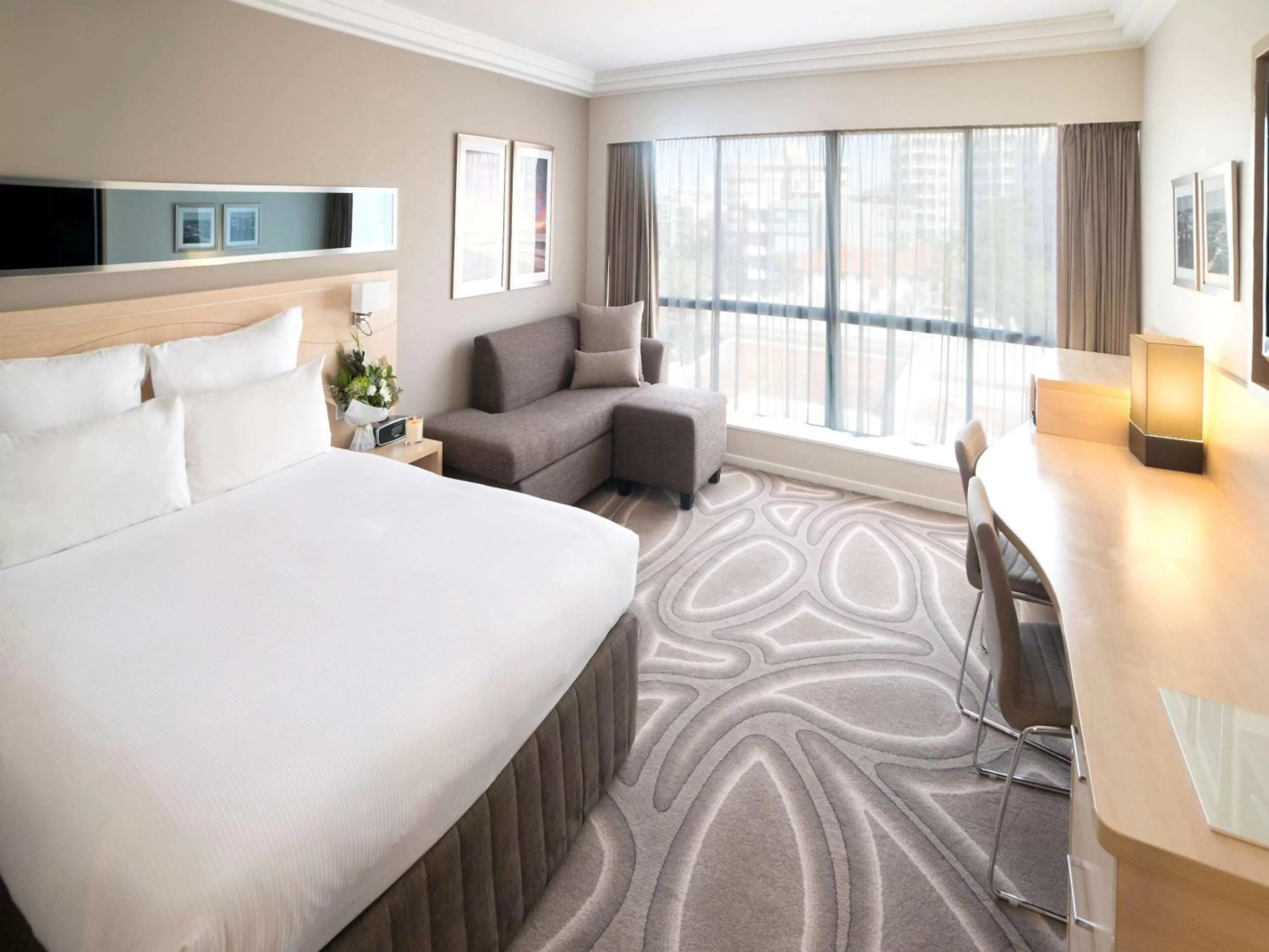 Photo of the whole room, Bed in Novotel Wollongong Northbeach