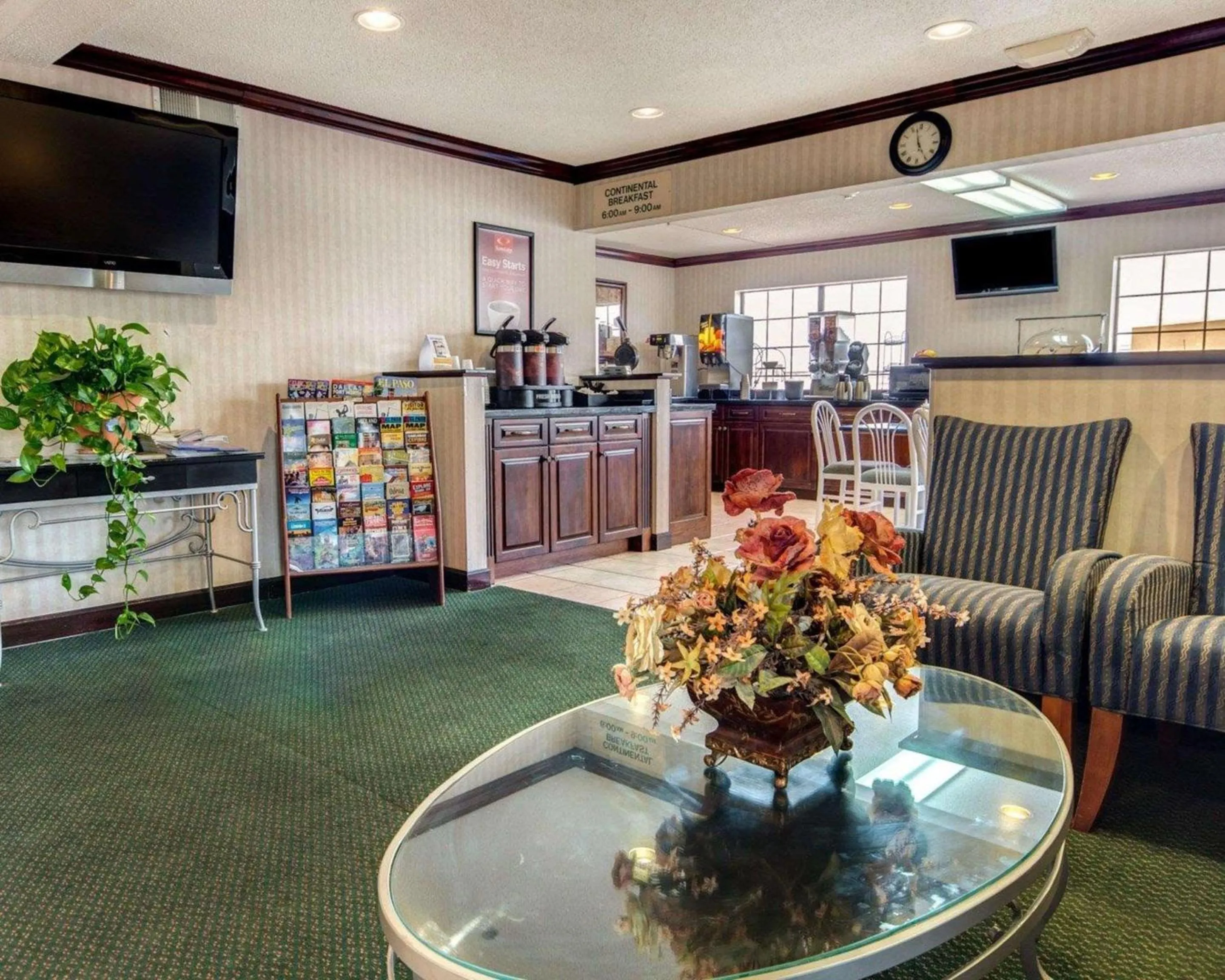 Lobby or reception in Econo Lodge Inn & Suites El Paso West