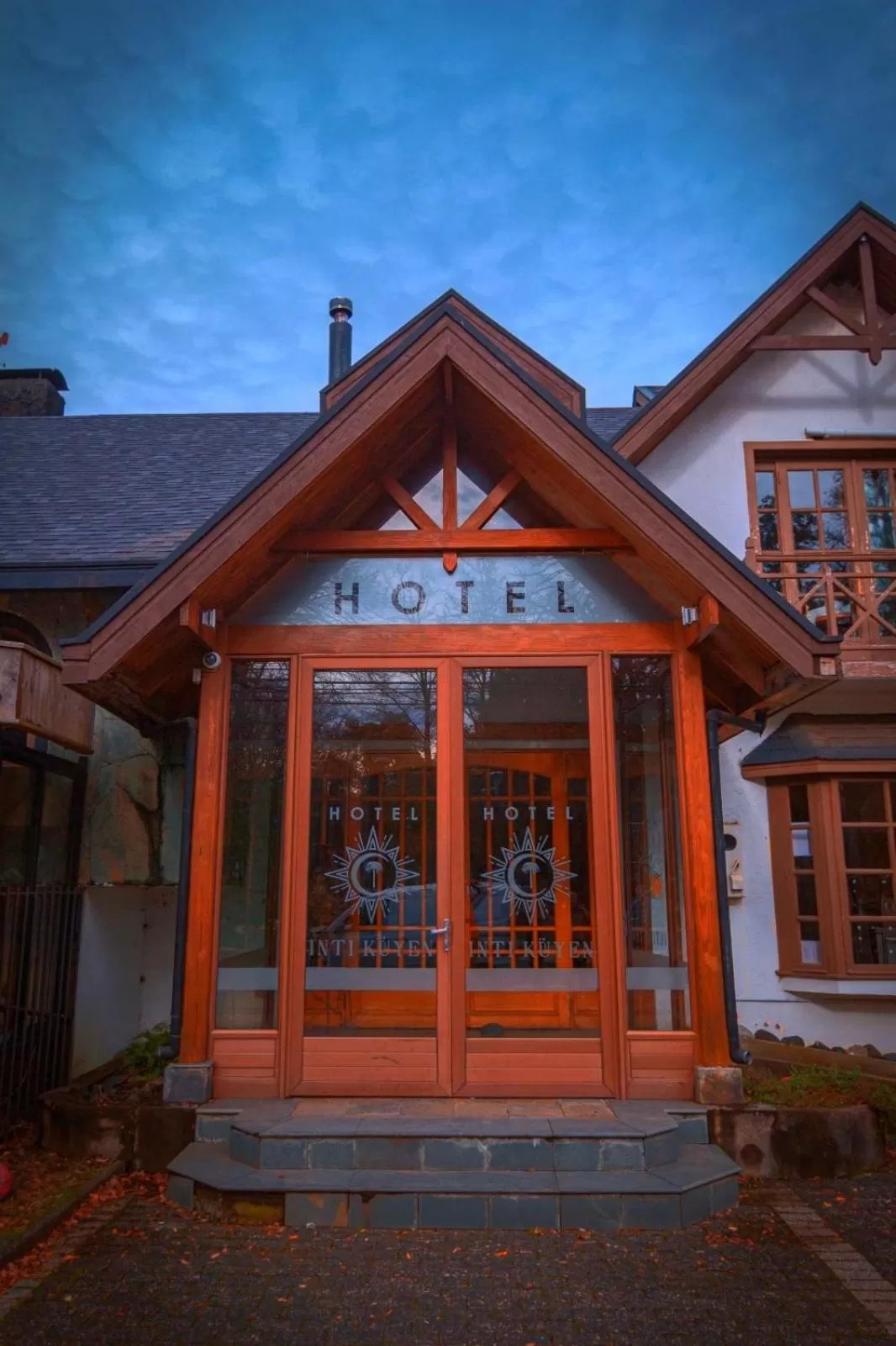 Property building in Hotel Inti Kuyen Plaza