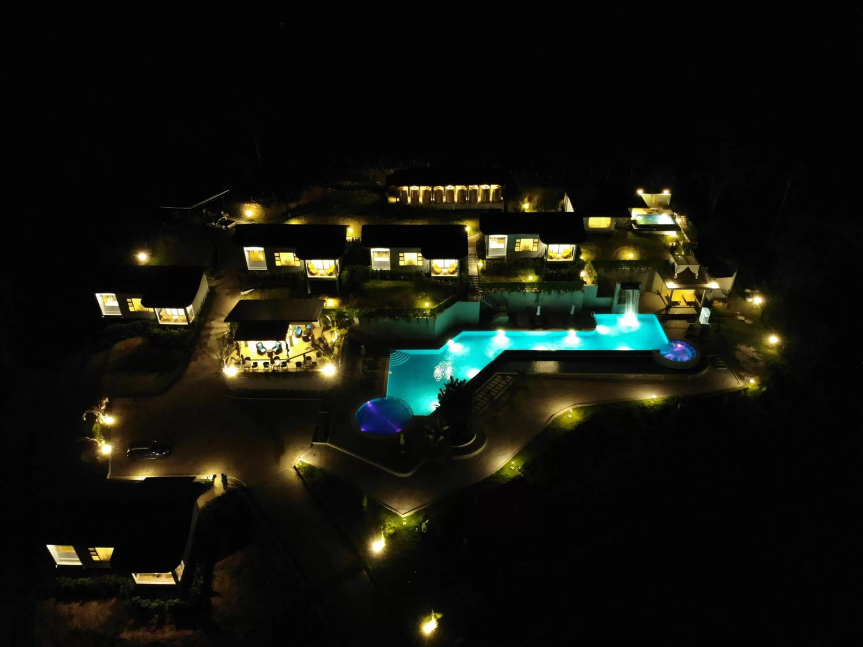 Night in Khaolak Blue Sky Villa