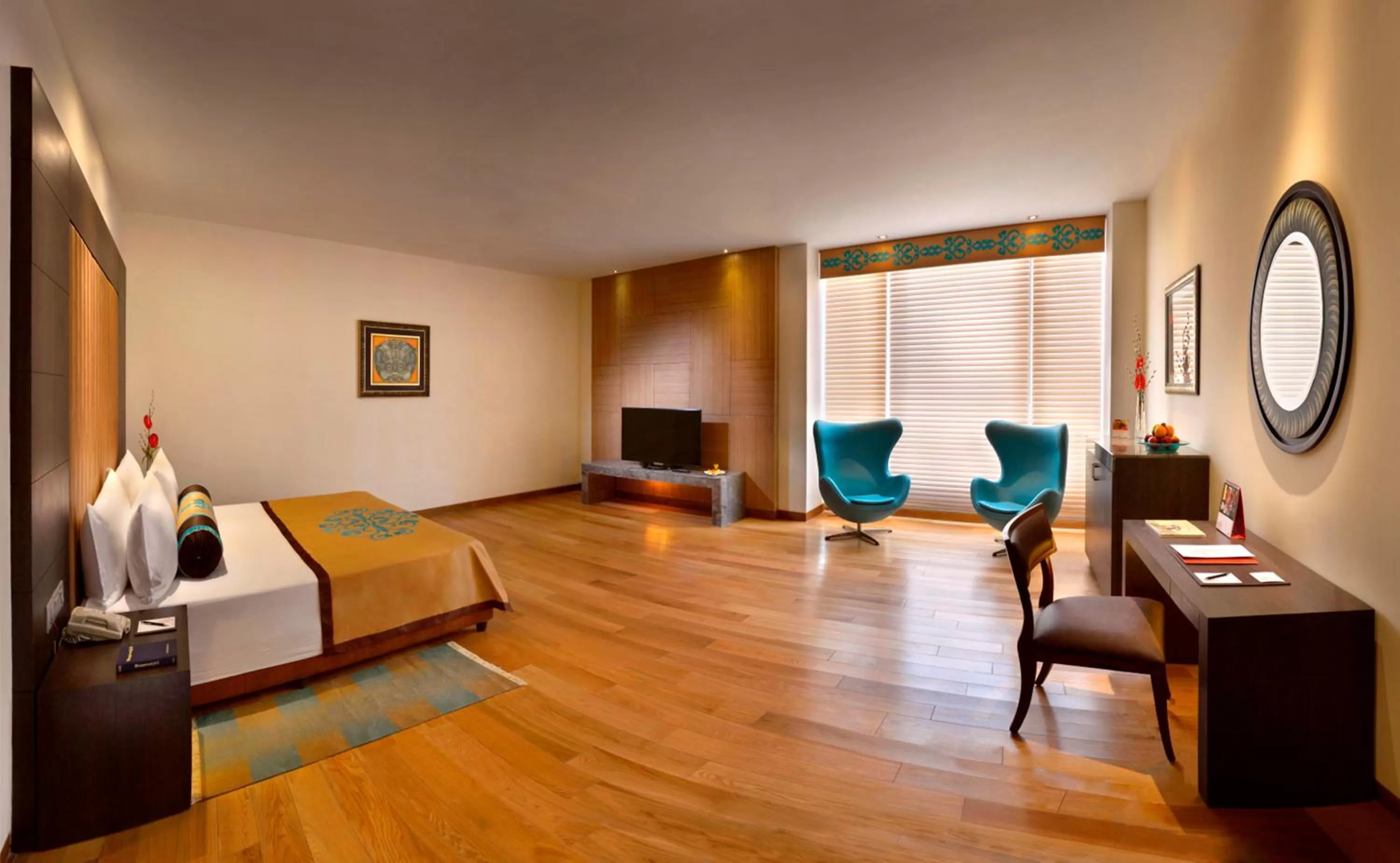 Photo of the whole room in The Lalit Great Eastern Kolkata