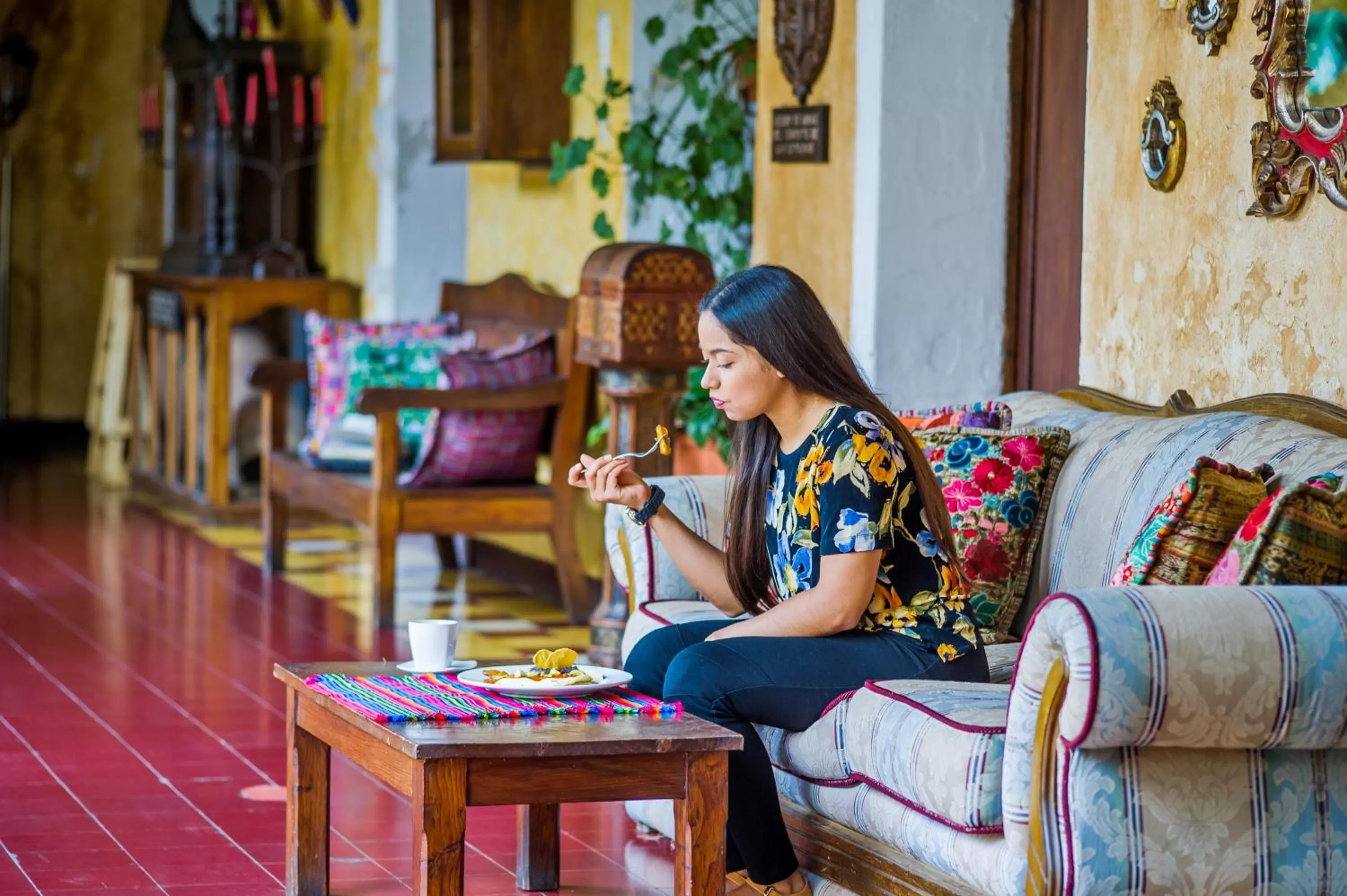 Communal lounge/ TV room in Hotel Convento Santa Catalina by AHS