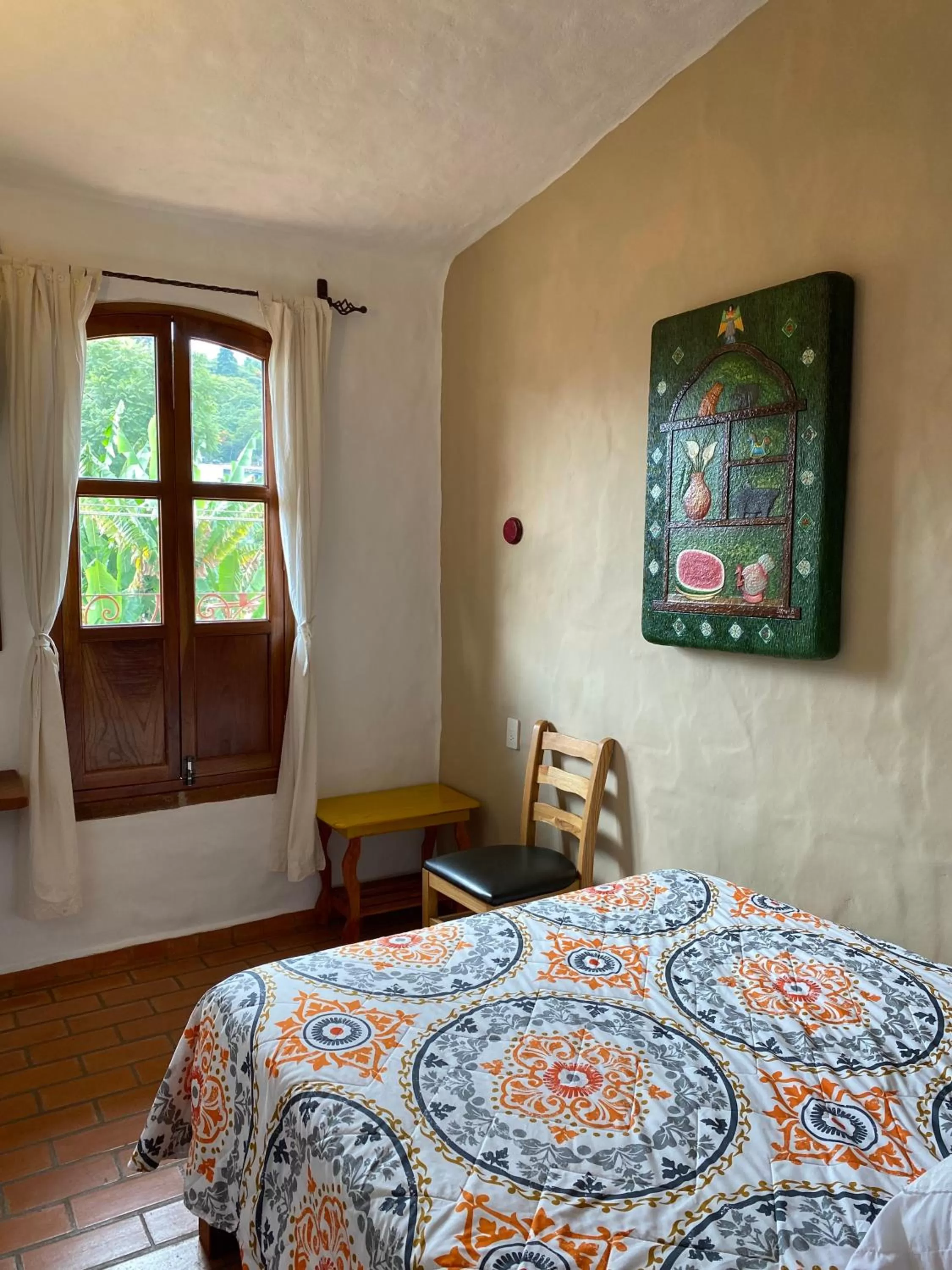 Photo of the whole room, Bed in Casa Miguel Arcangel