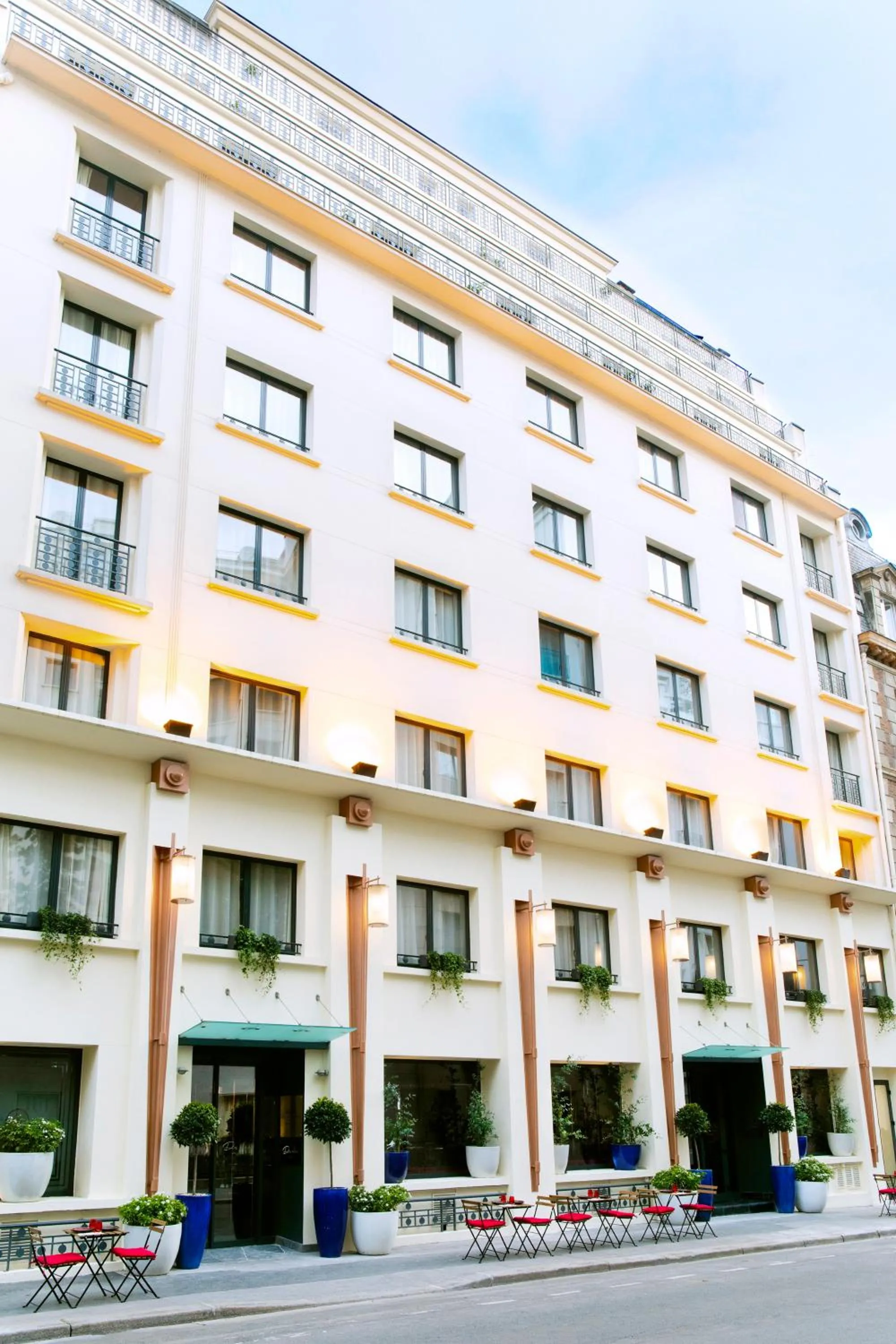 Property building in Villa Marquis a Member of Melia Collection Tour Eiffel