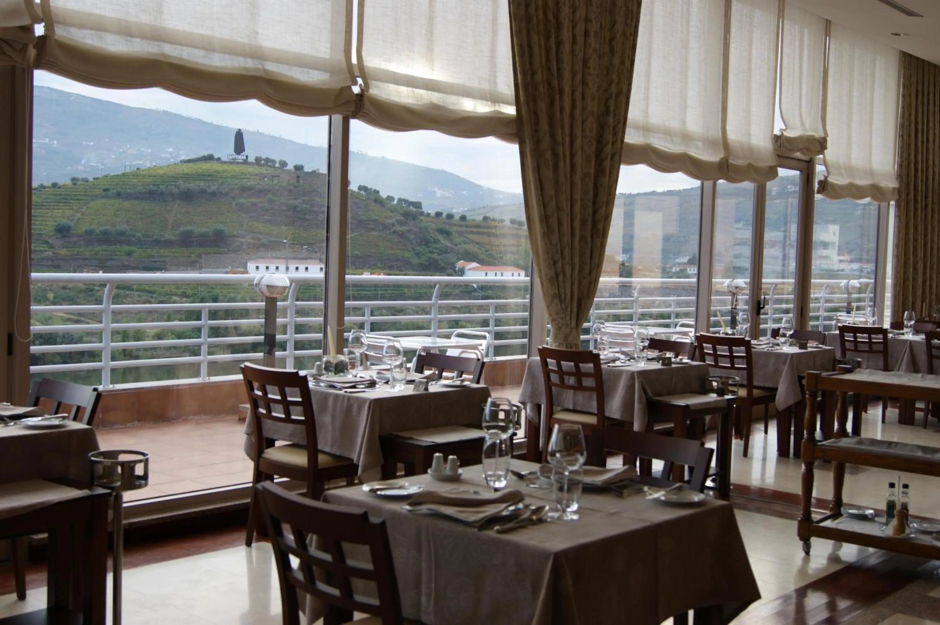 Restaurant/places to eat in Hotel Regua Douro