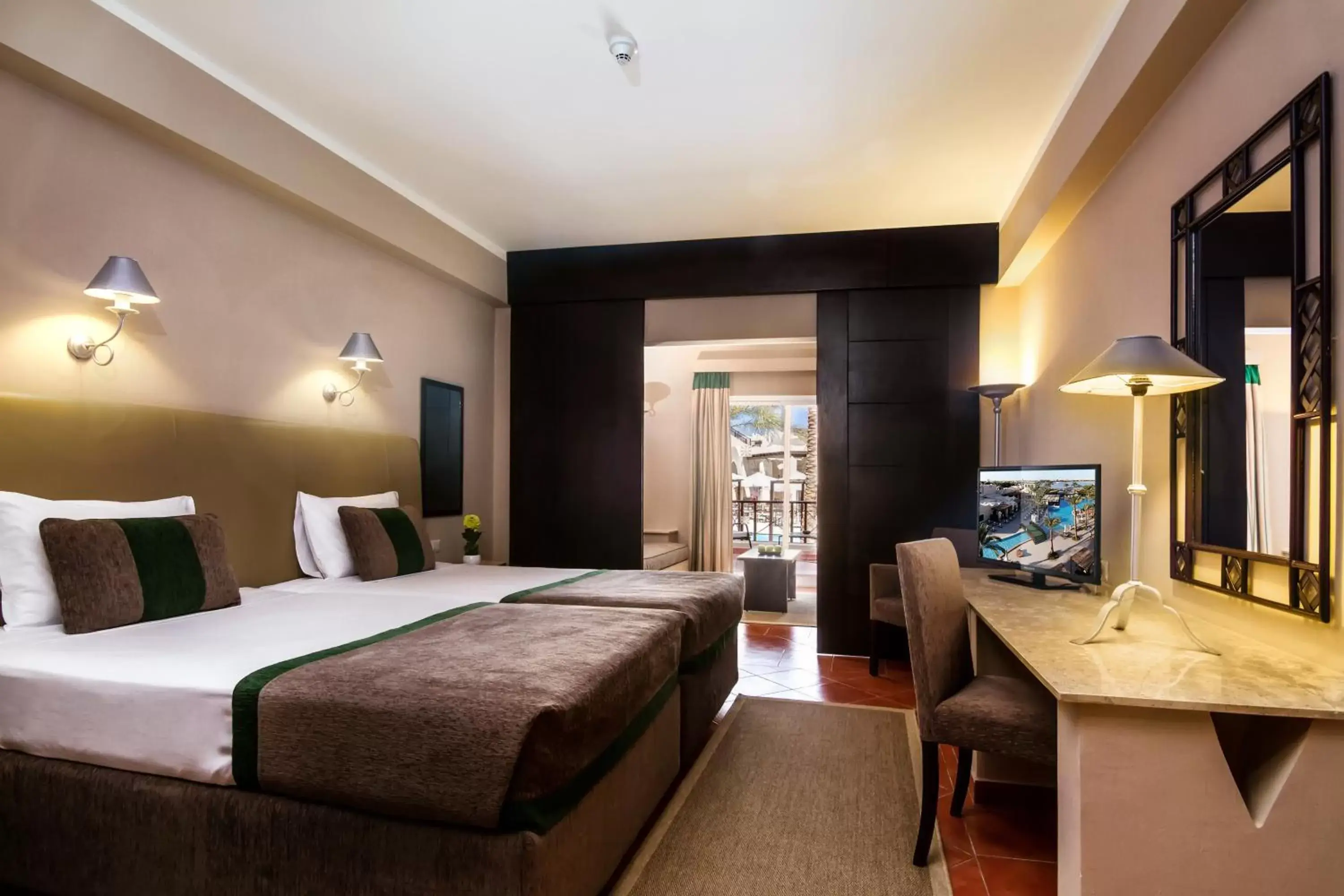 Family Deluxe Twin Patio in Jaz Makadina Family Deluxe Twin Patio in Jaz Makadina