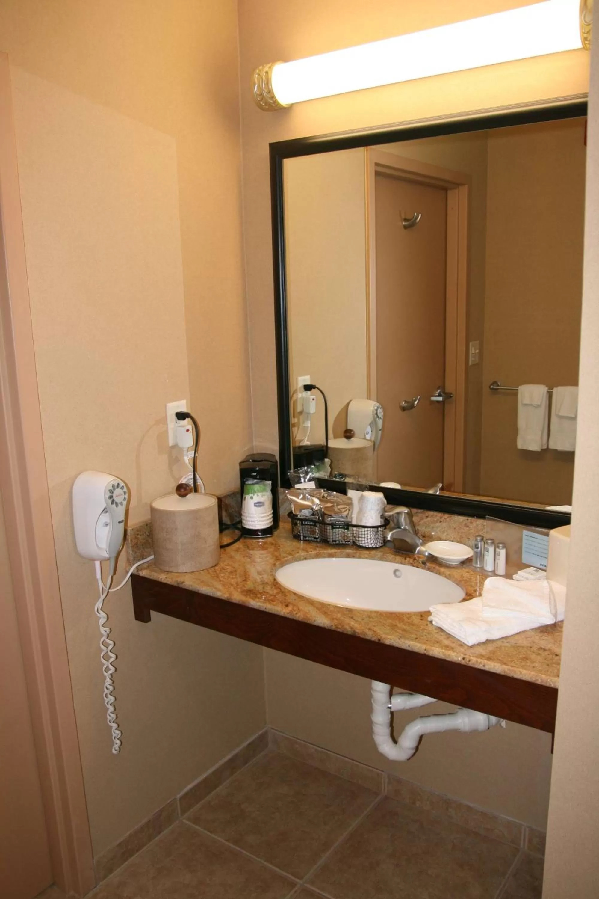 Bathroom in Hampton Inn & Suites Folsom