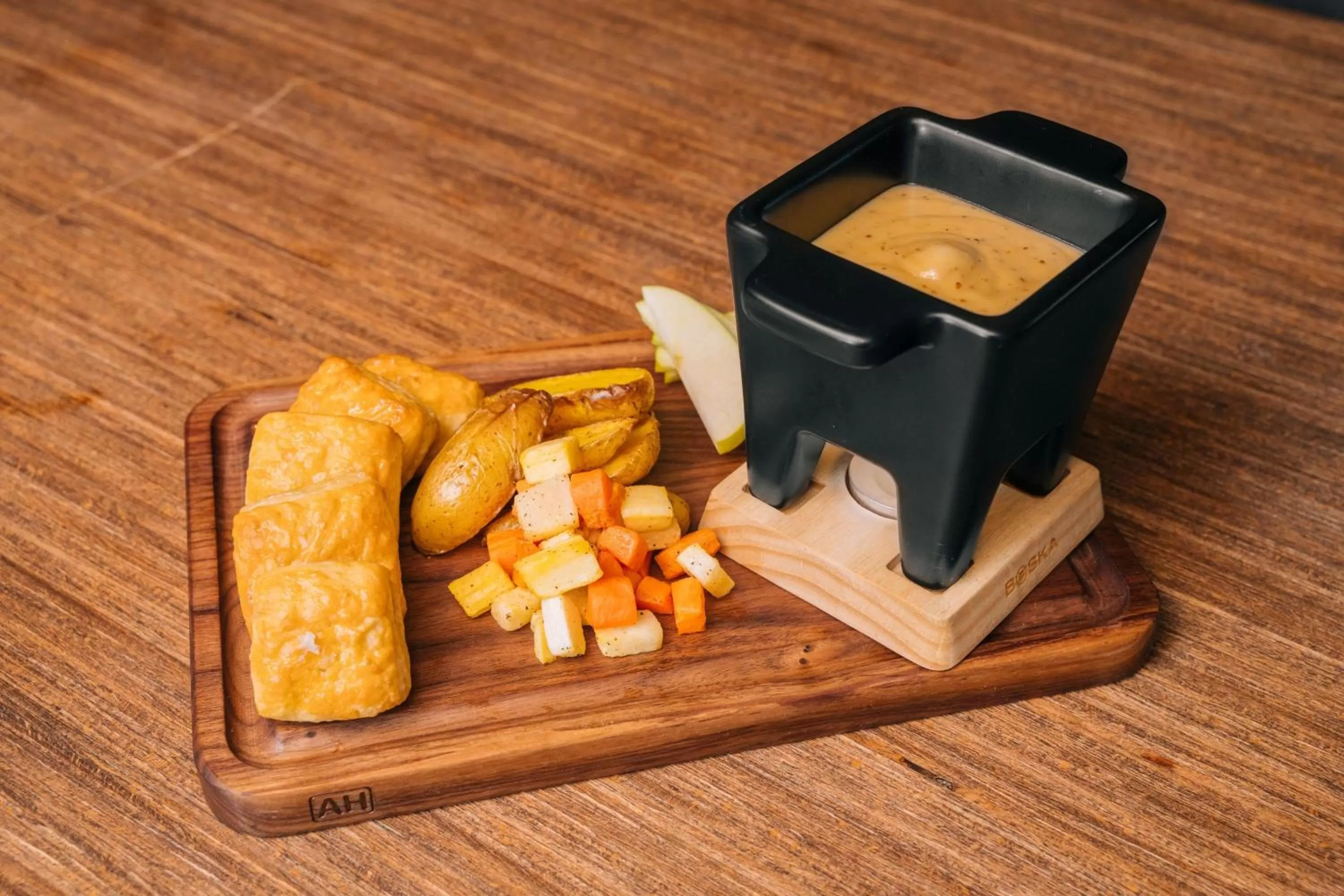 Lounge or bar in Residence Inn by Marriott Big Sky/The Wilson Hotel